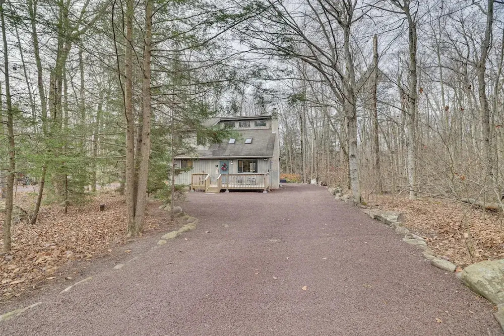 Pocono Pines Home w/ Private Hot Tub!