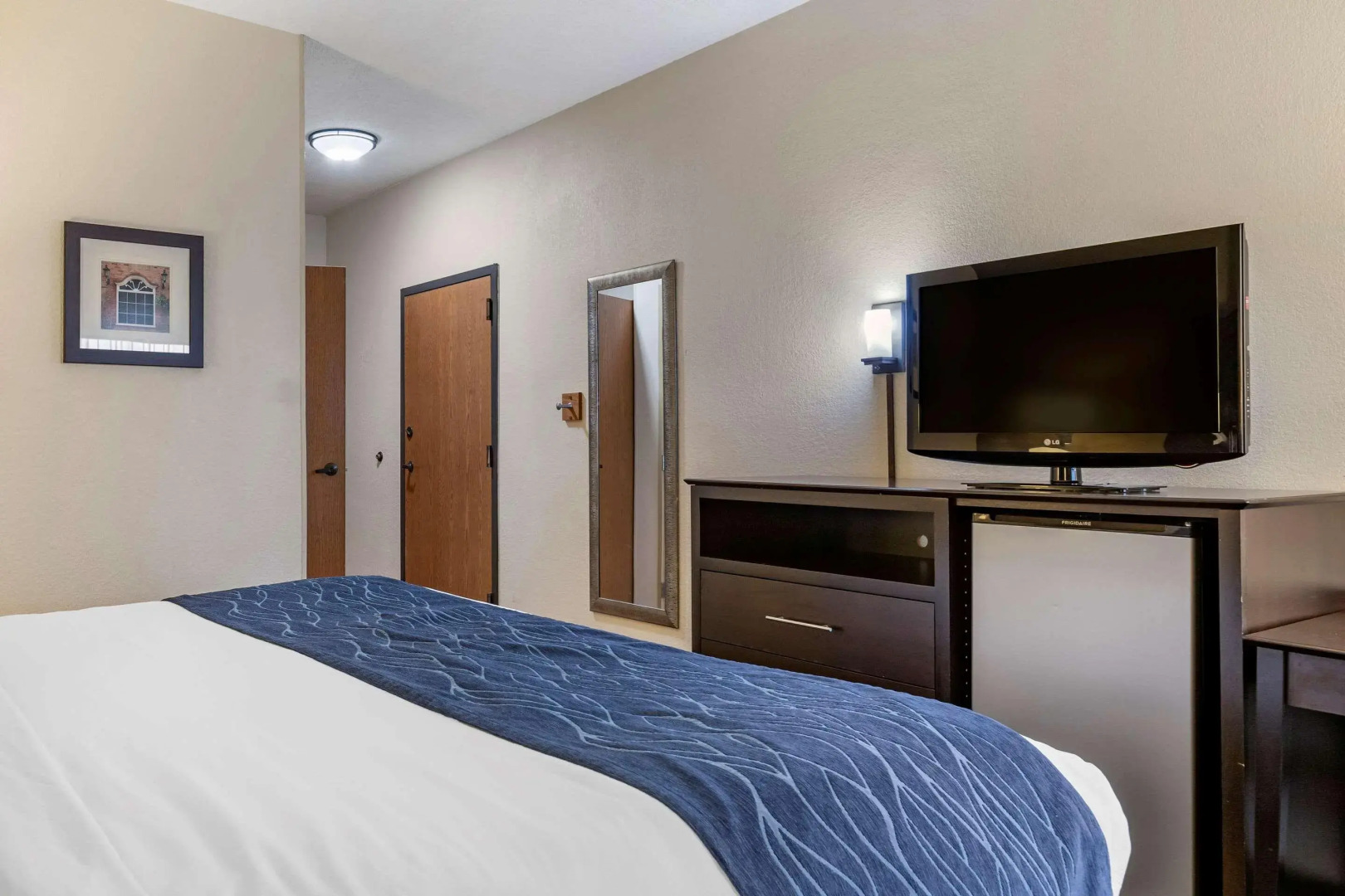 Comfort Inn Wings Stadium