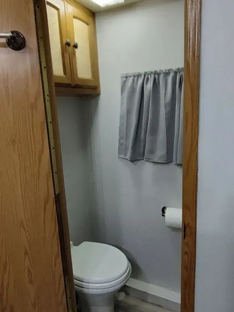 Vigilante Inn Covered Wagon