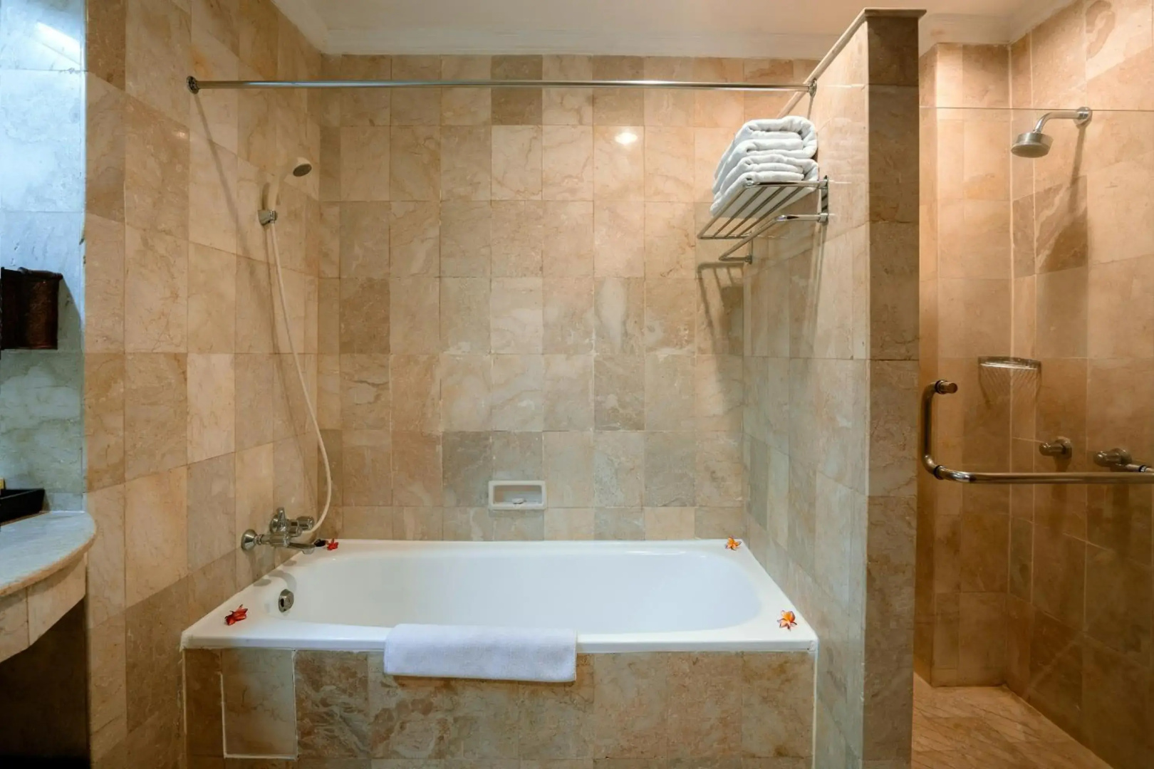 Hotel Kumala Pantai