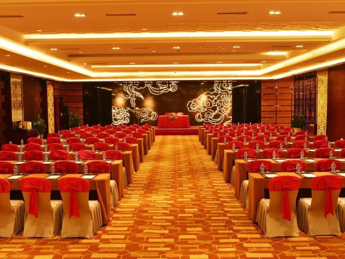 Haimen Dynasun International Hotel