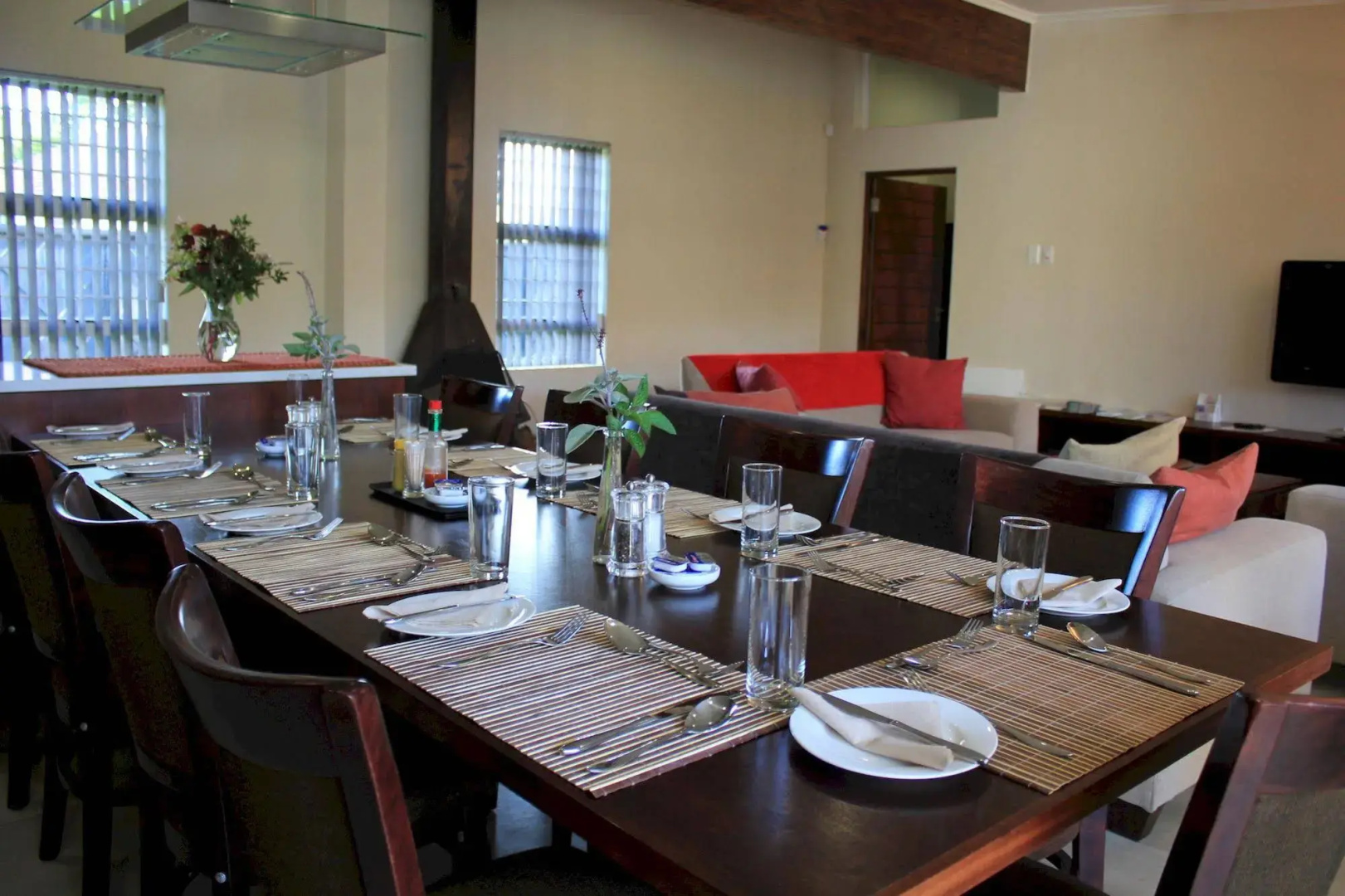 InnZululand Guest Lodge