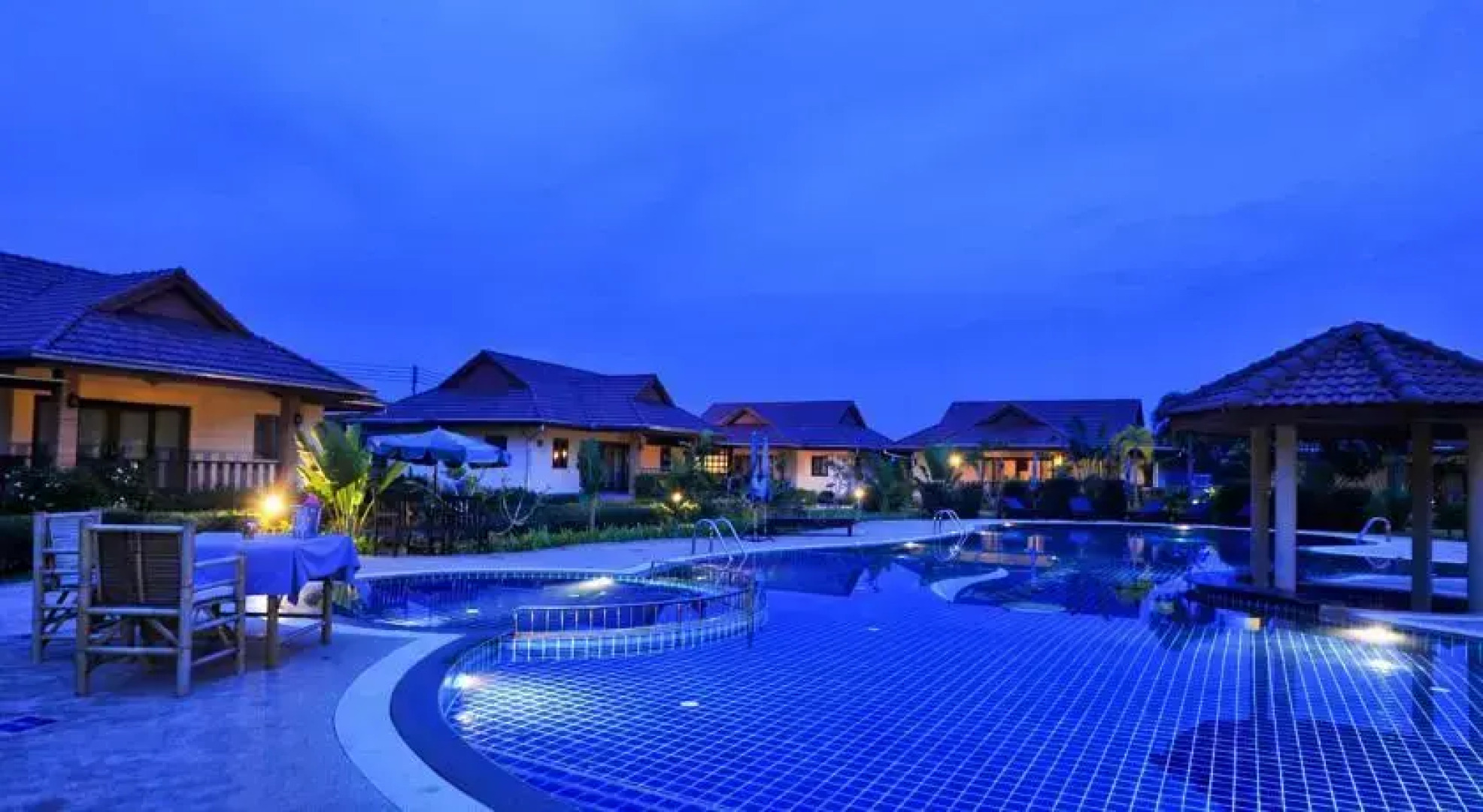 Mali 12 Krabi Sunset Village