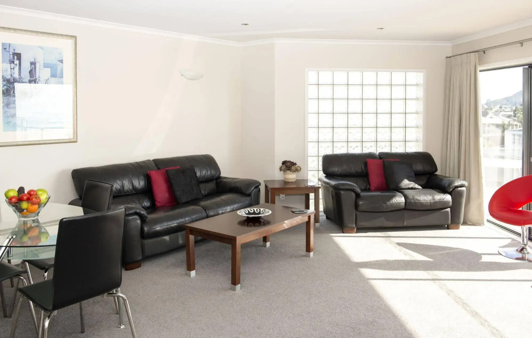 The Reef Beachfront Apartments