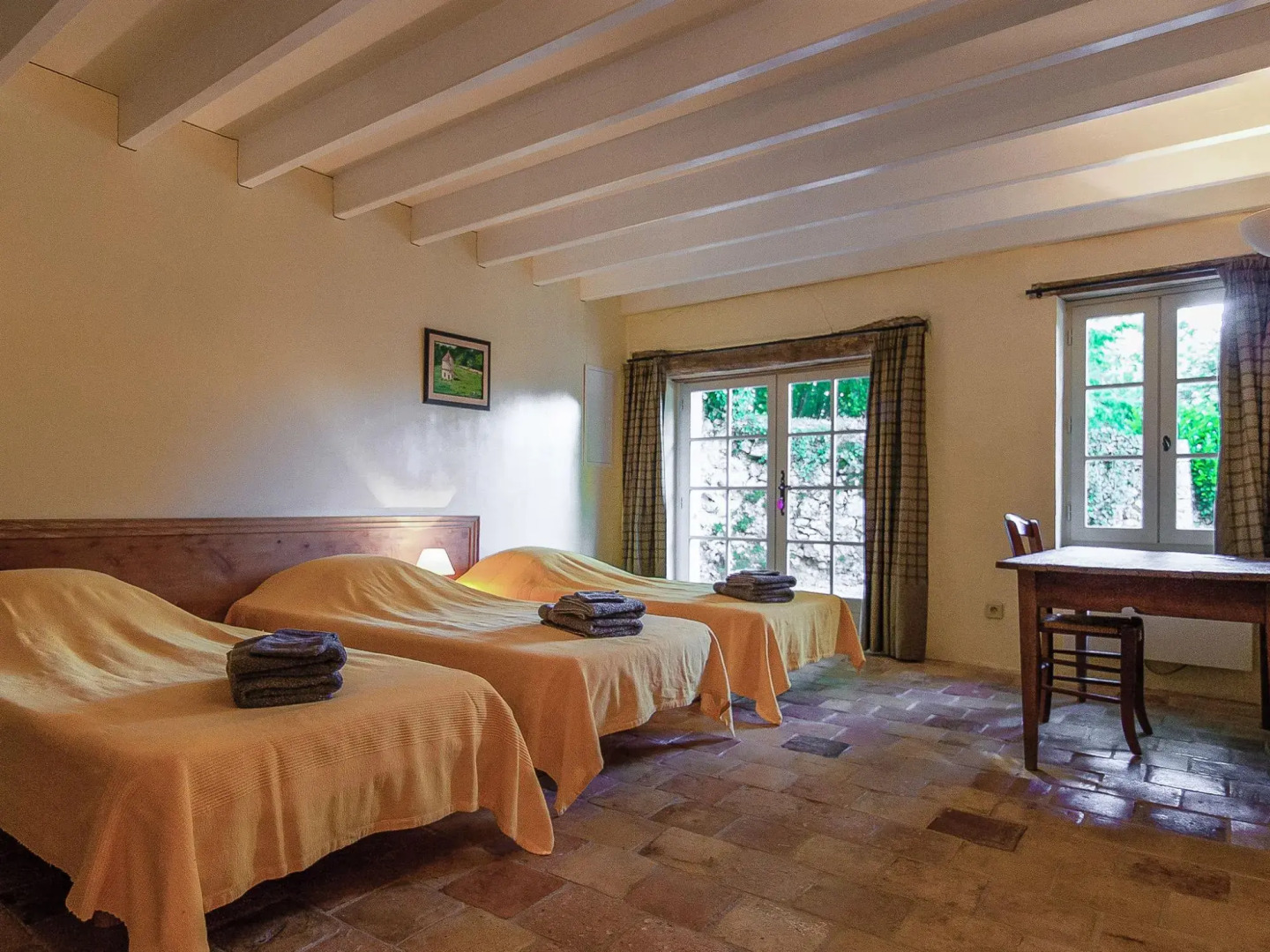 Sprawling Mansion in Aquitaine with Swimming Pool