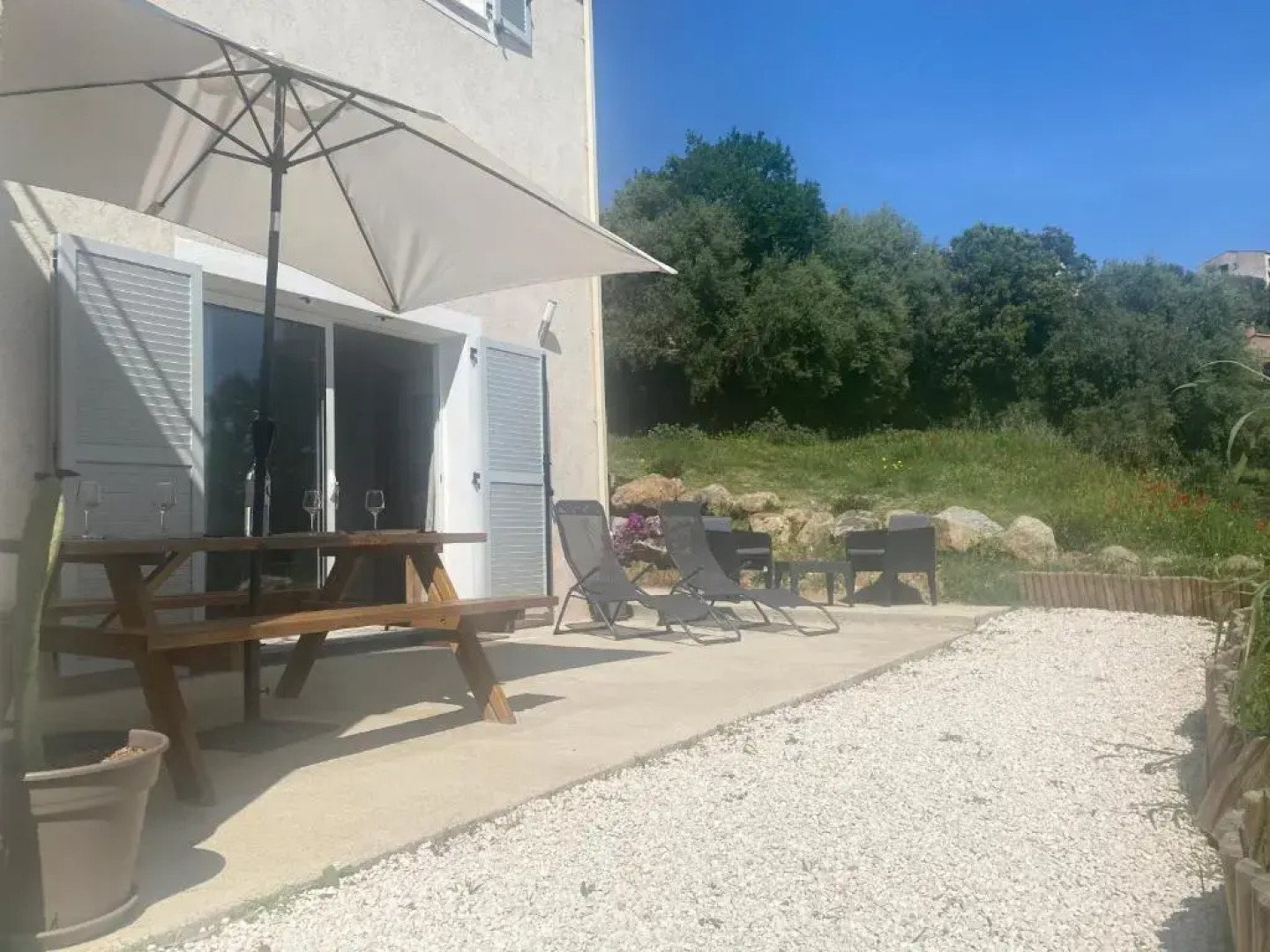 U Fondale, charmant T2, climatisé a 10 minutes des plages