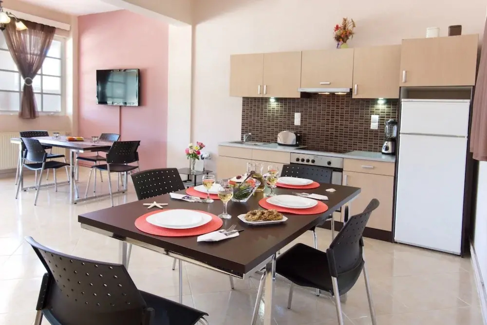 Sea Breeze Apartment