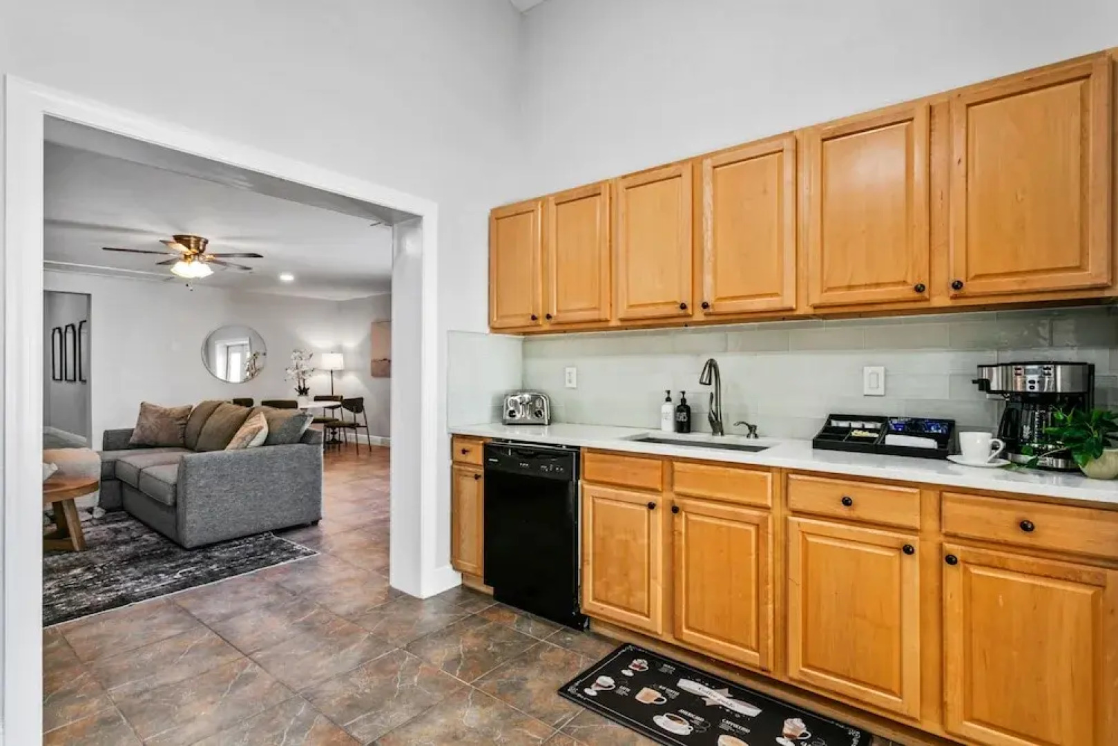 Luxe Waterfront Hideaway w Pool & Pirate Ship Dock