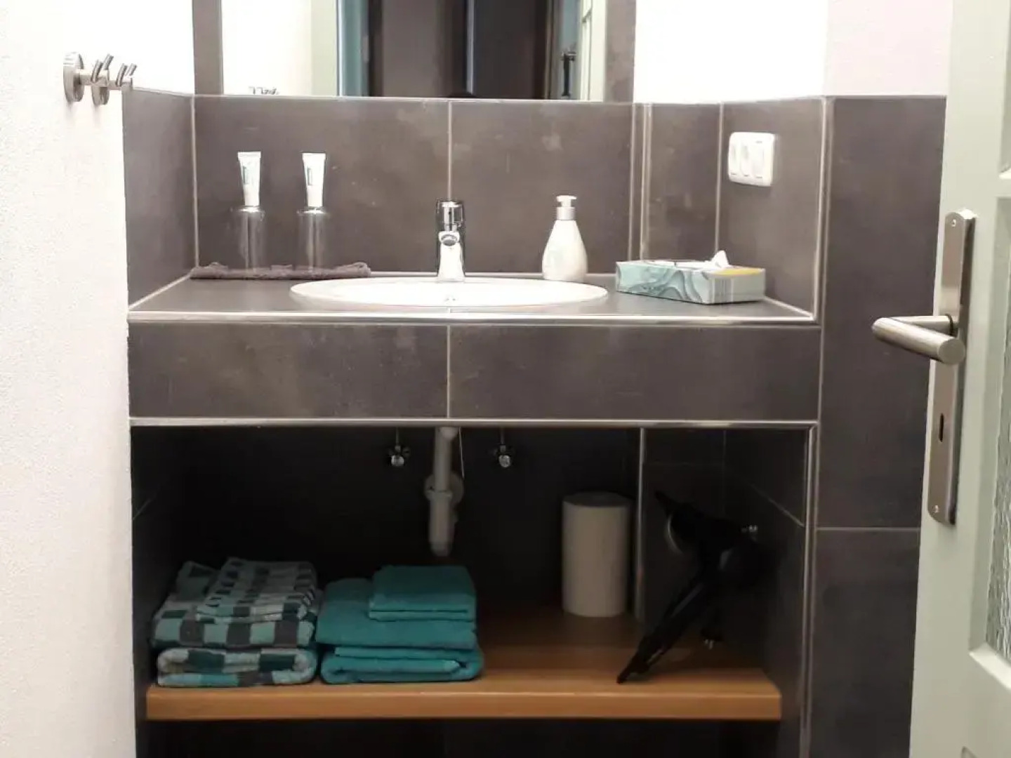 Alte Bahnhofstraße 12