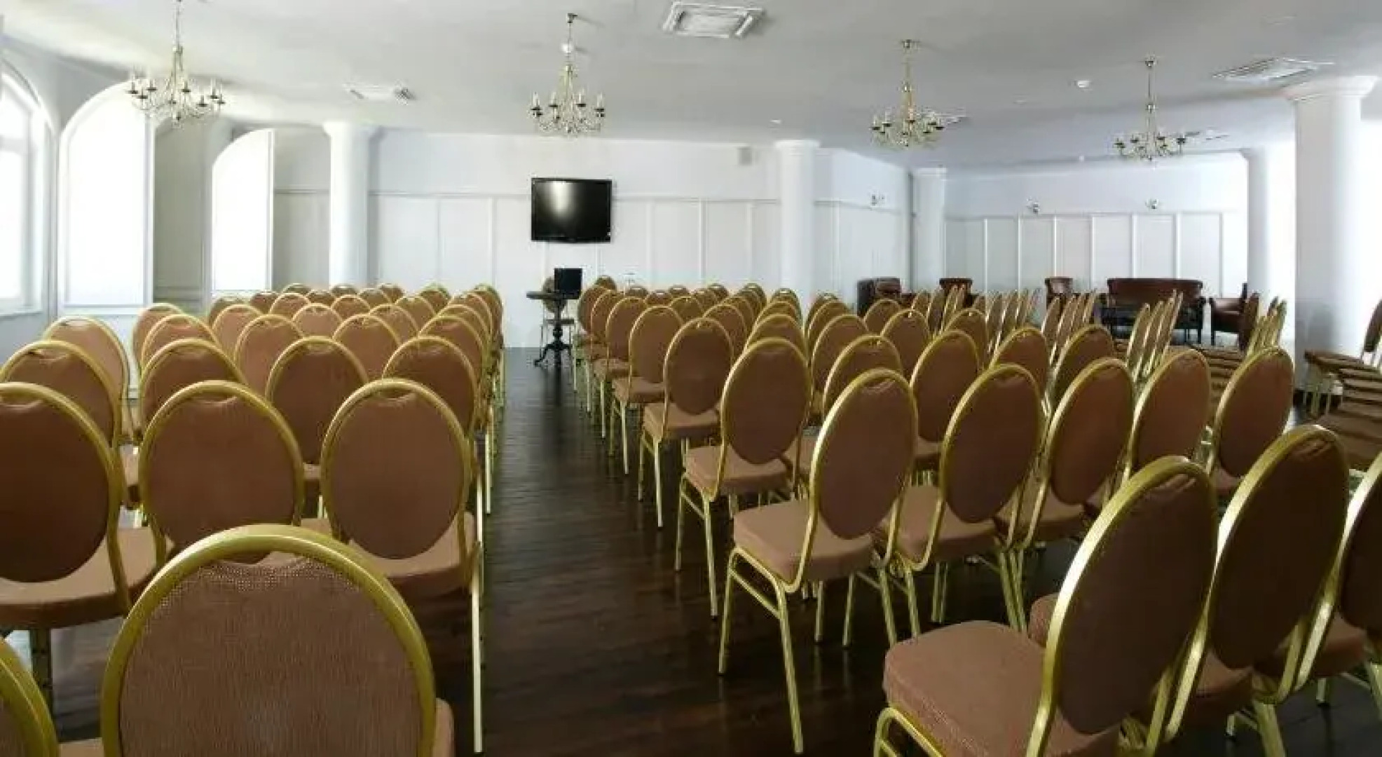 Arena Regia Hotel & Spa