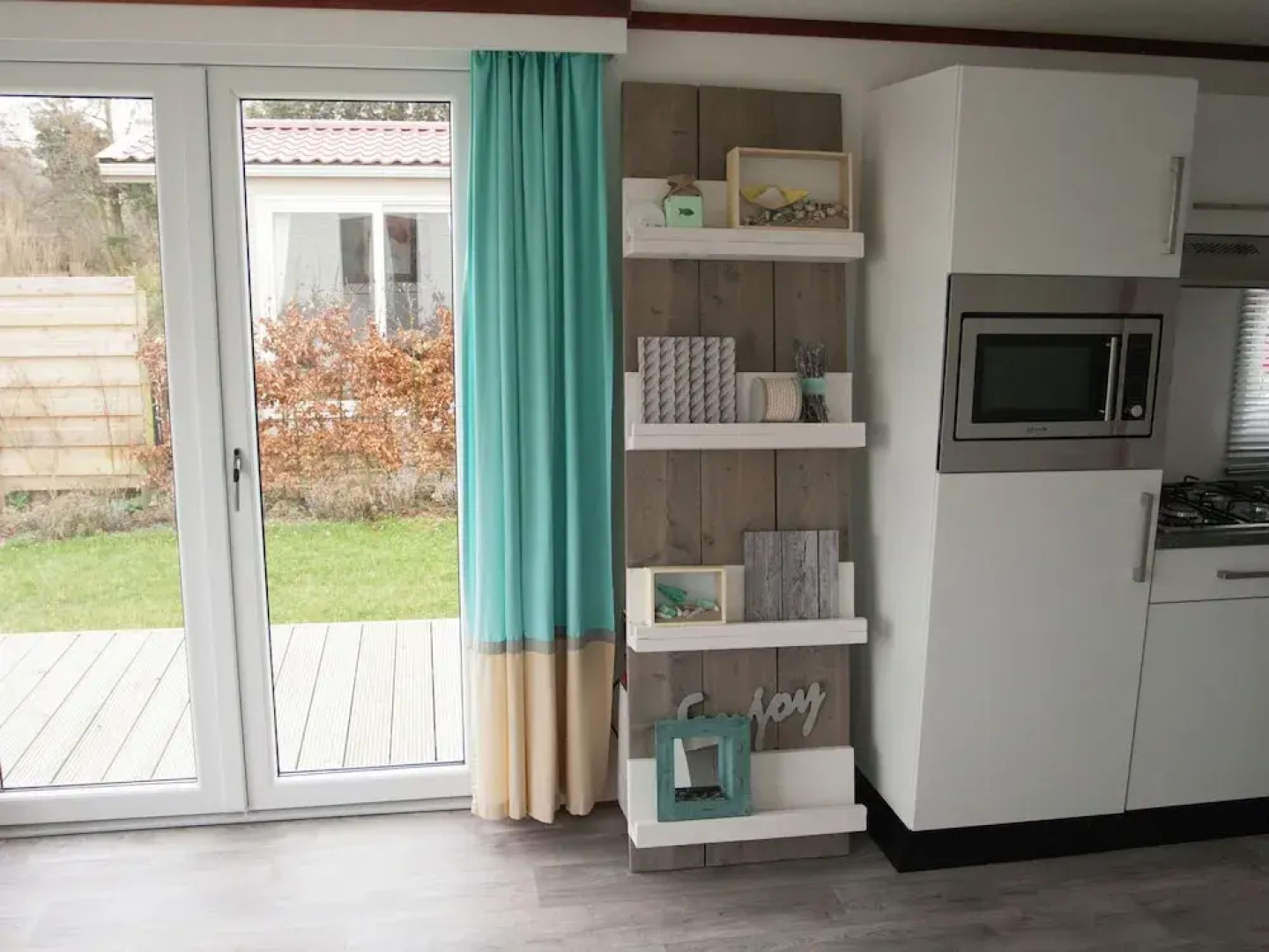 Comfy Chalet With Dishwasher, Near the Wadden Sea