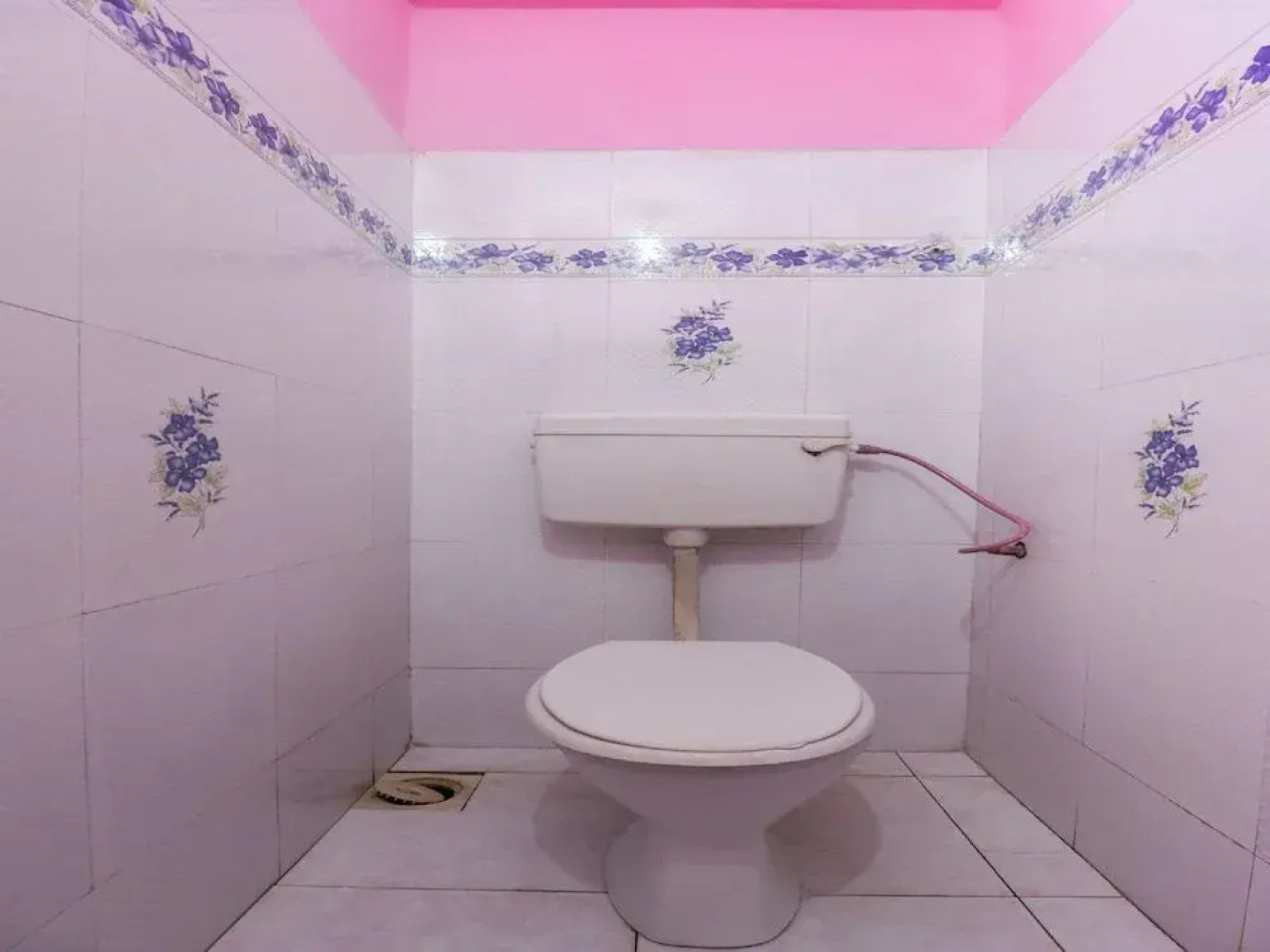 Spot On 48314 Santiagu Lodge