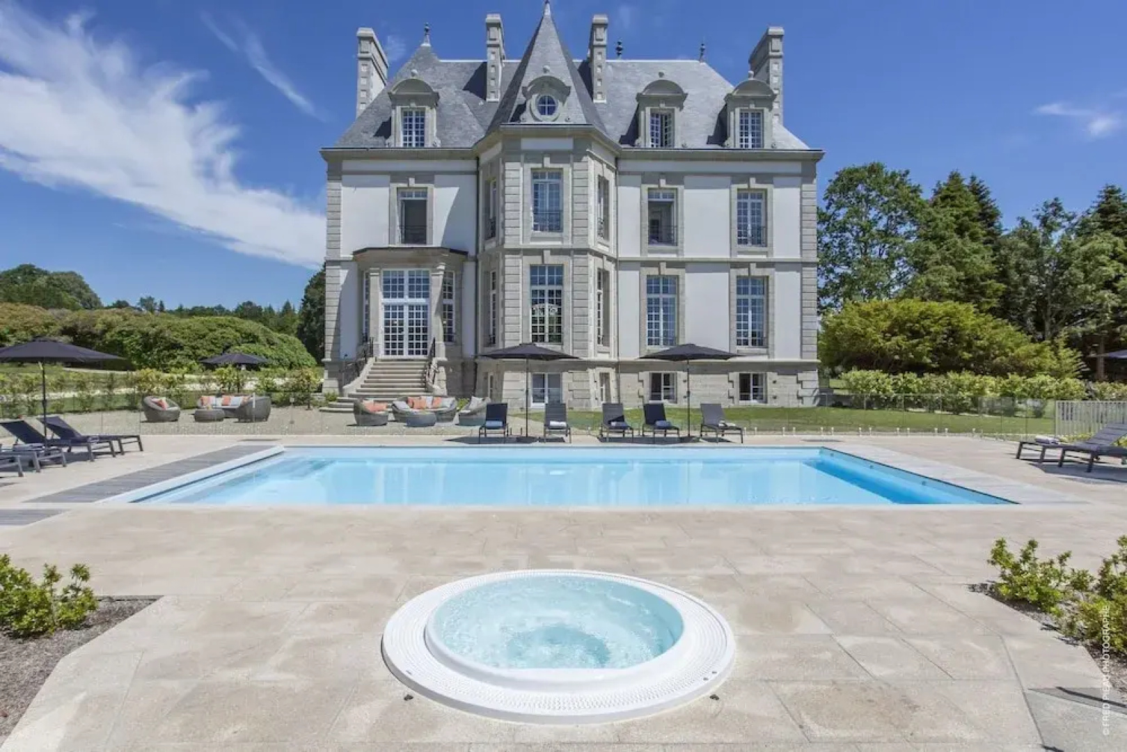 Chateau Les Garennes