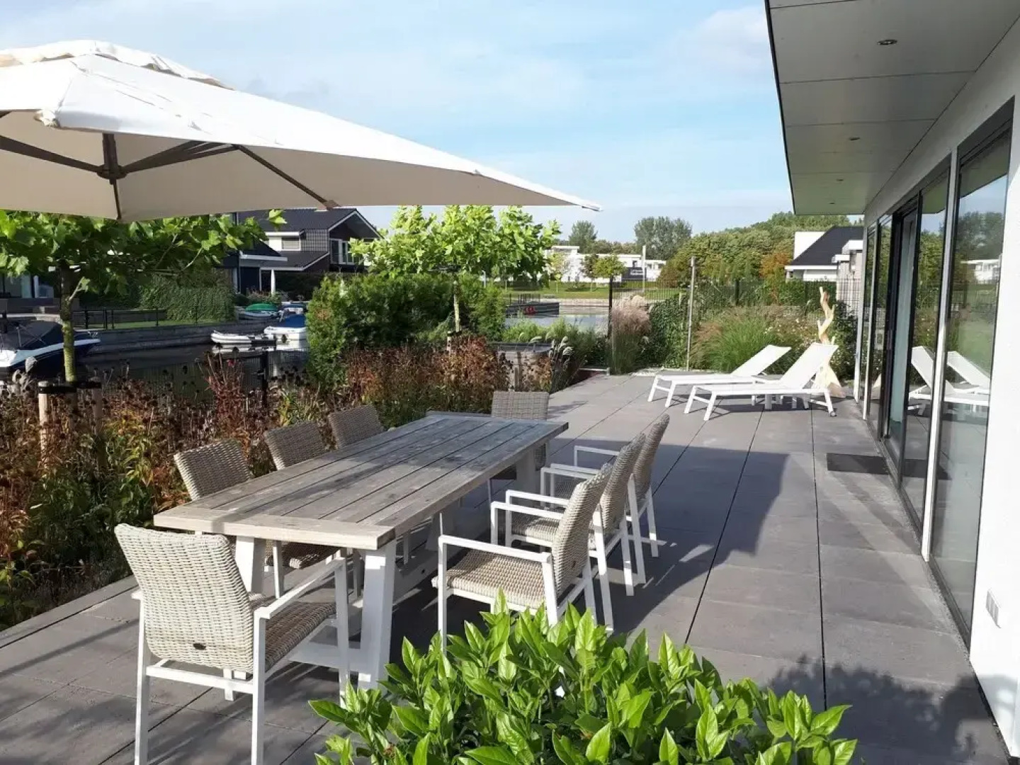 Modern Villa with Hot Tub & Sauna in Harderwijk Flevoland