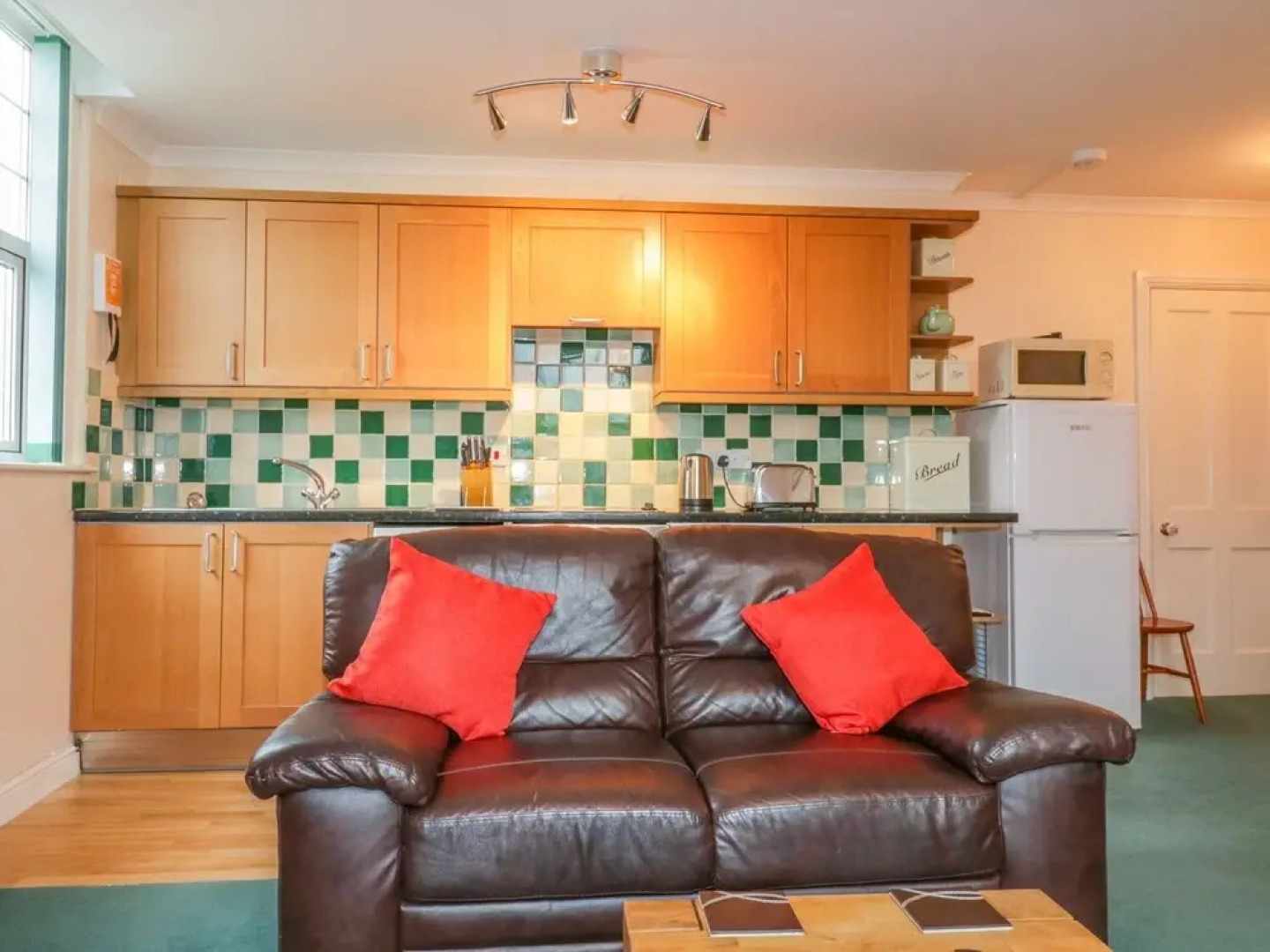 Yellow Sands Apartment 5