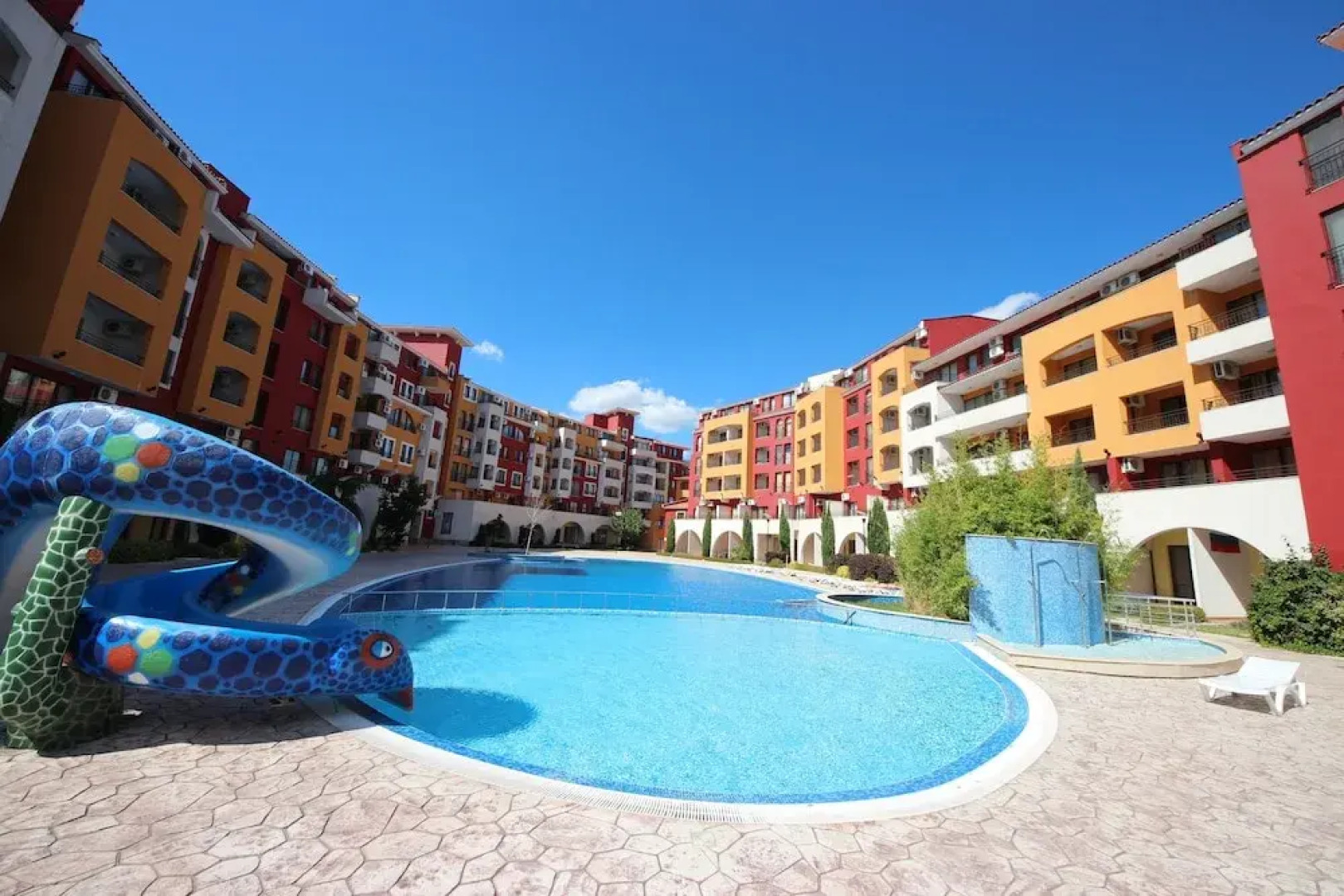 Menada Ravda Apartments