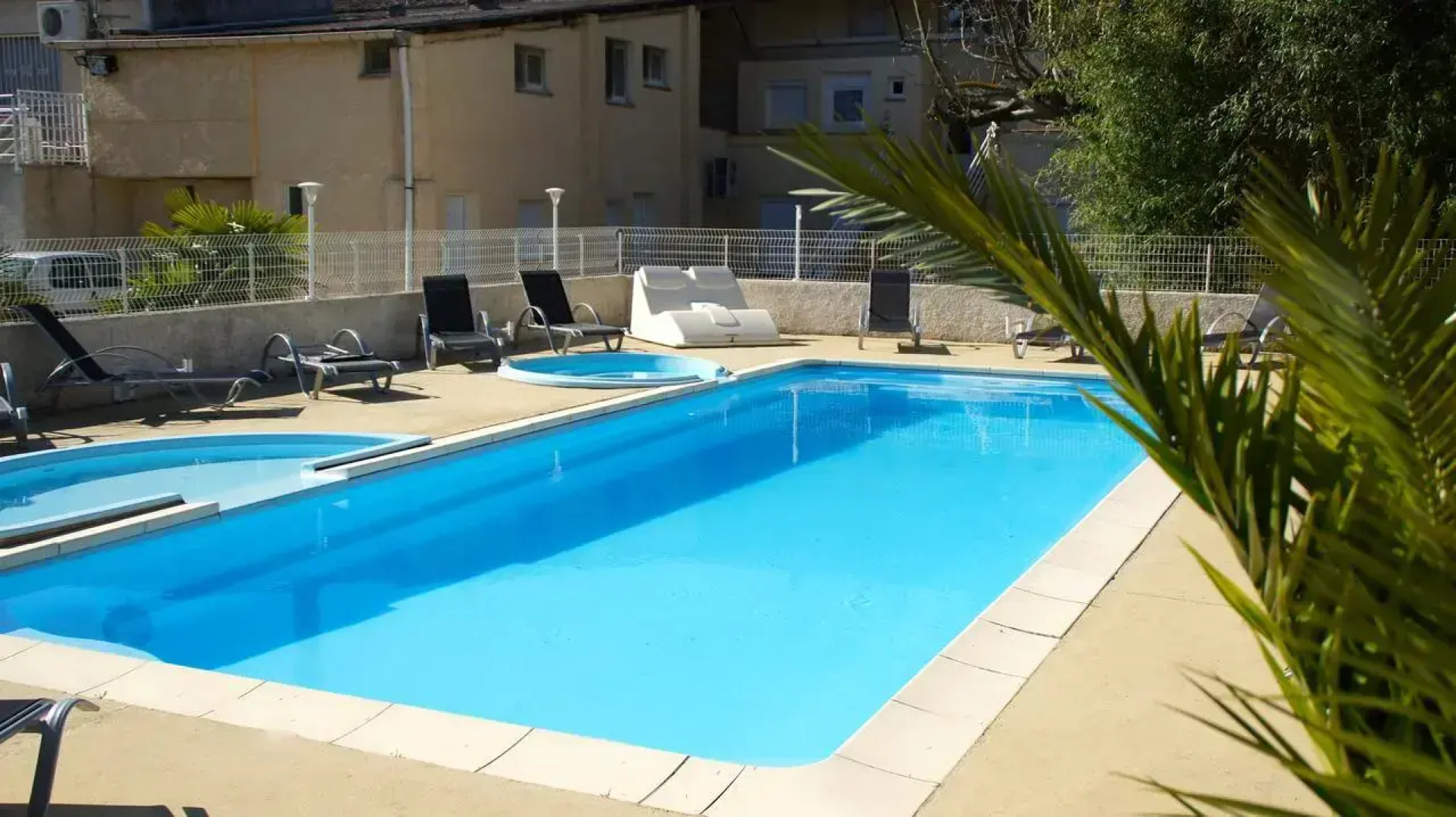 Logis Hotel Bellevue