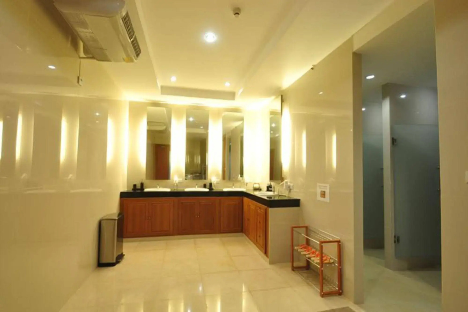 The Bedrooms Hostel Pattaya