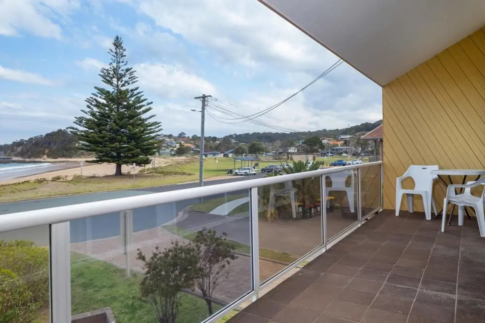 Retreat Beside The Beach - Unit One