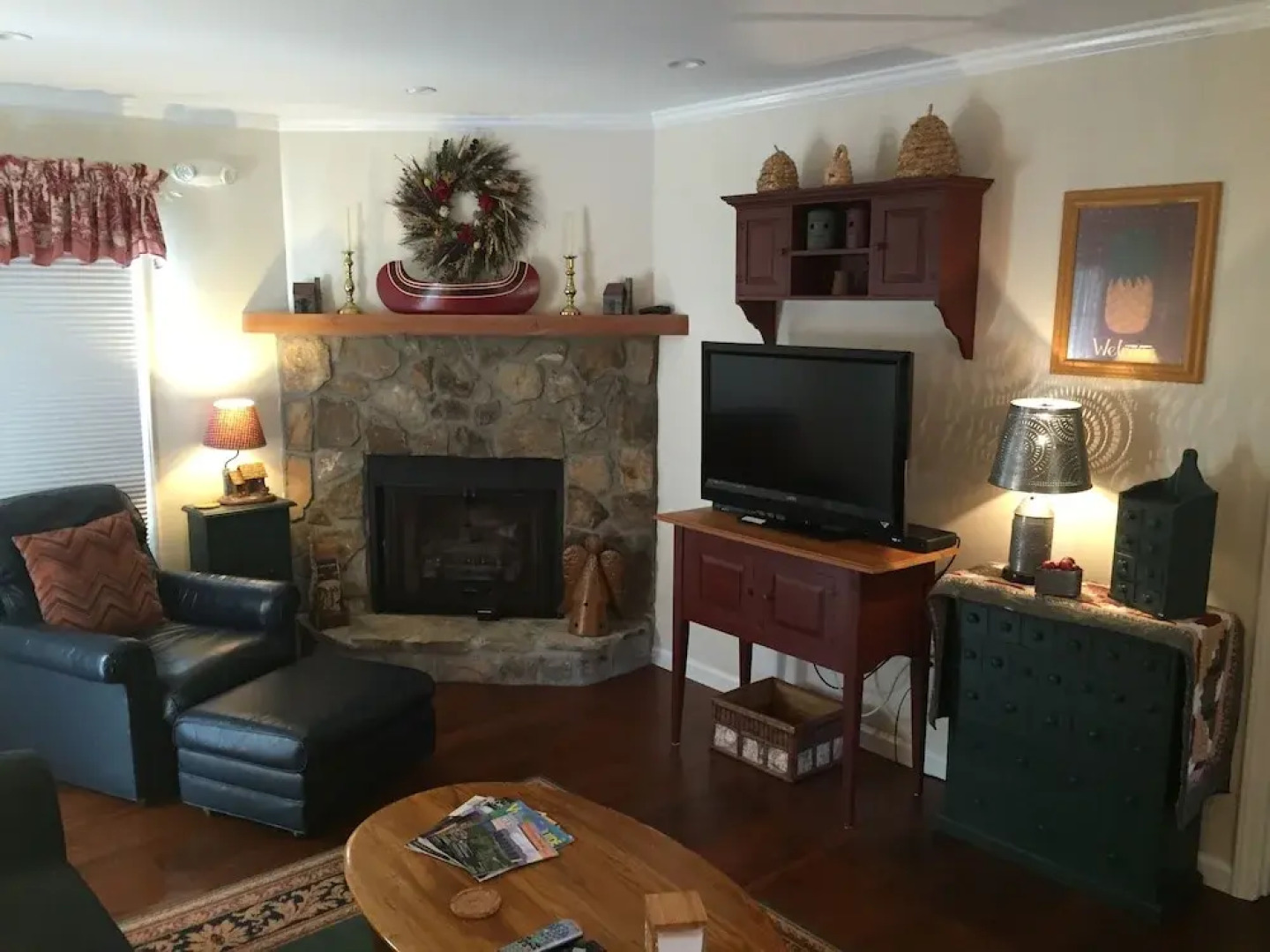 Royal Oak 111 2 Bedrooms 2 Bathrooms Condo