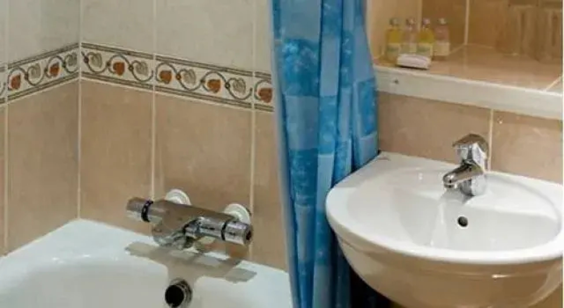 The Cook and Barker Inn