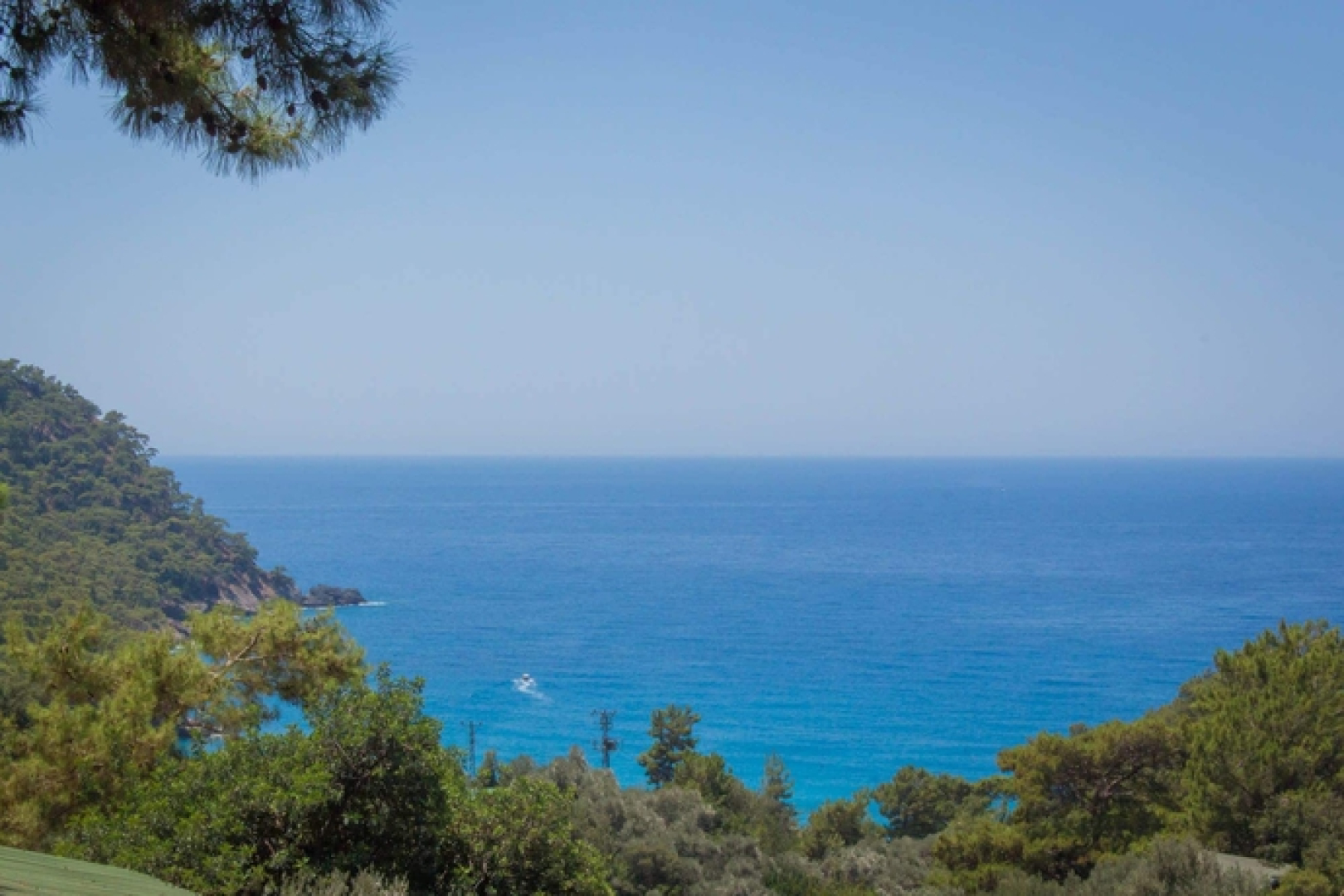 Helios Gunes Camping