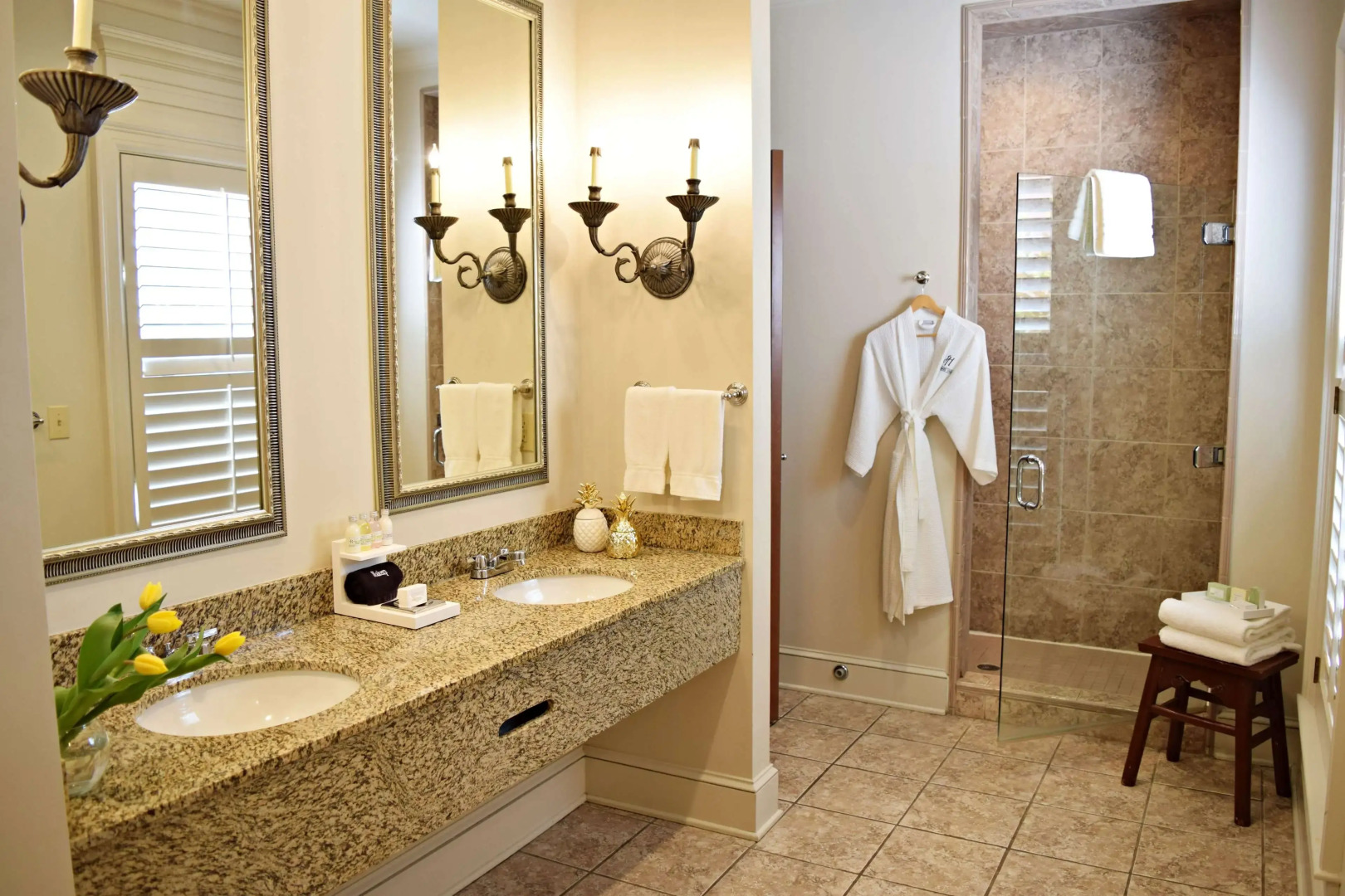 JH Adams Inn, Trademark Collection by Wyndham