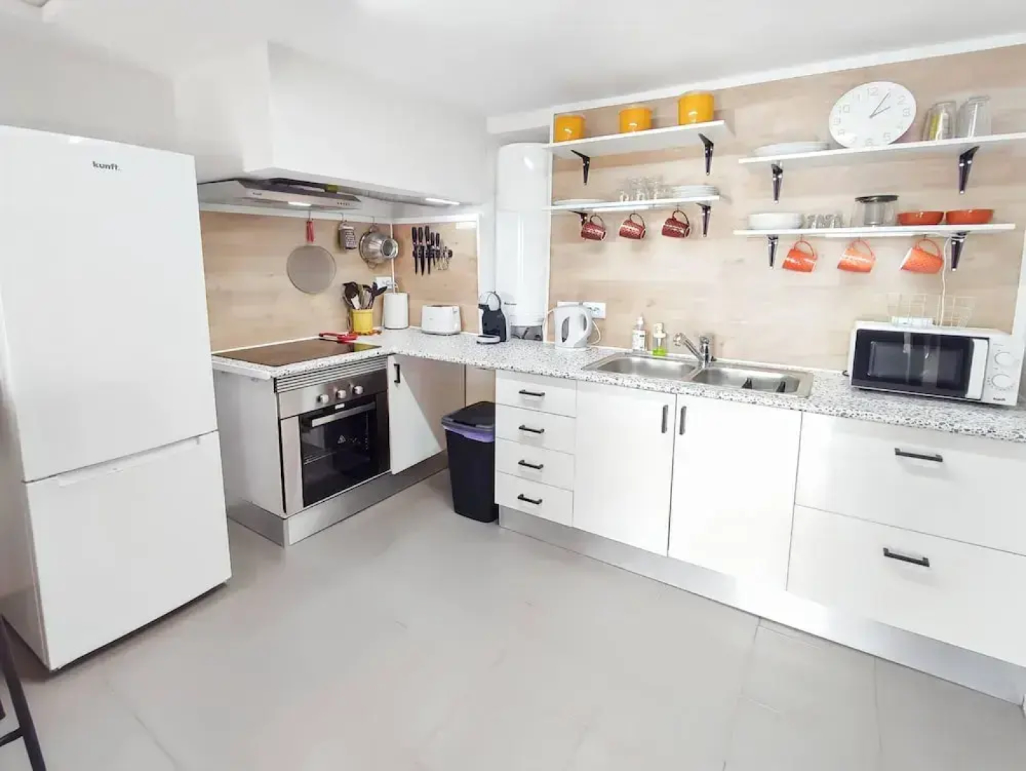 Cozy Vacation Rental in Peaceful Peral, Portugal