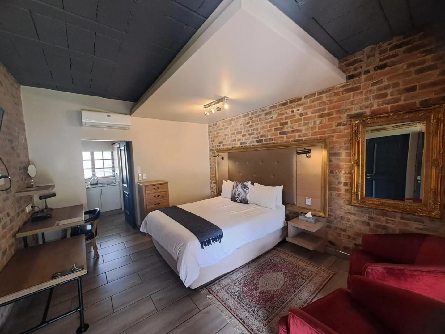 Three Rivers Lodge and Villas