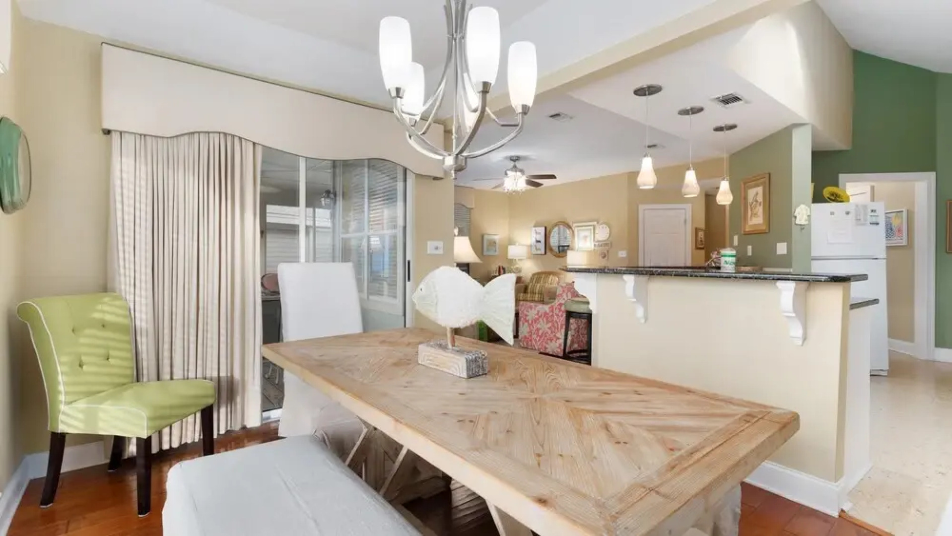 Baypine Cottages 8873