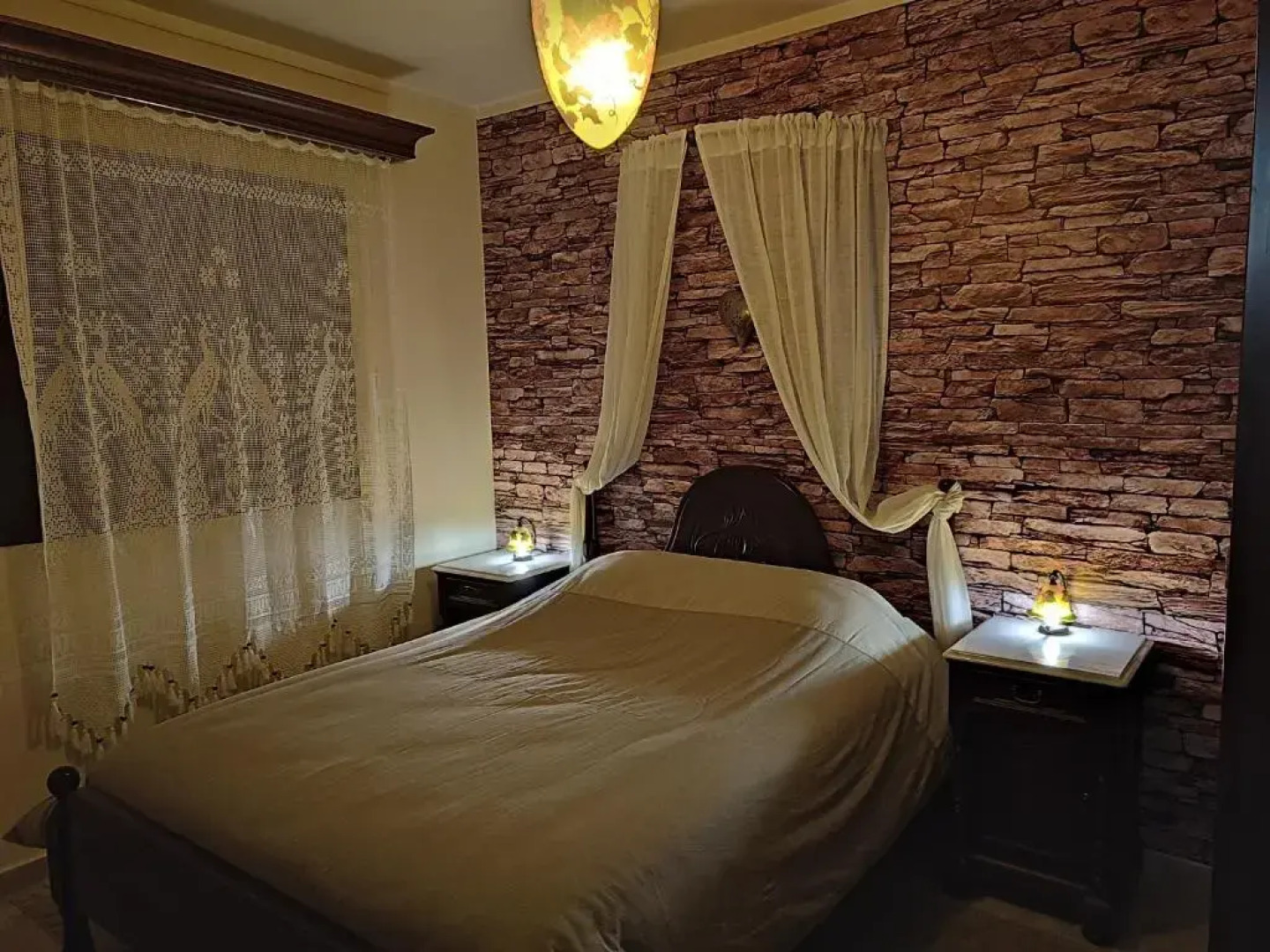 British Wood 'n Stone House