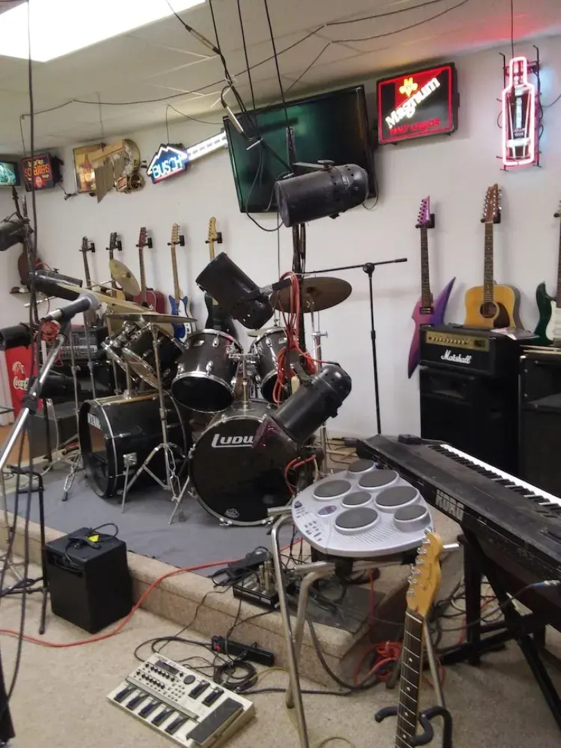 Hummingbird Hill Bed & Breakfast