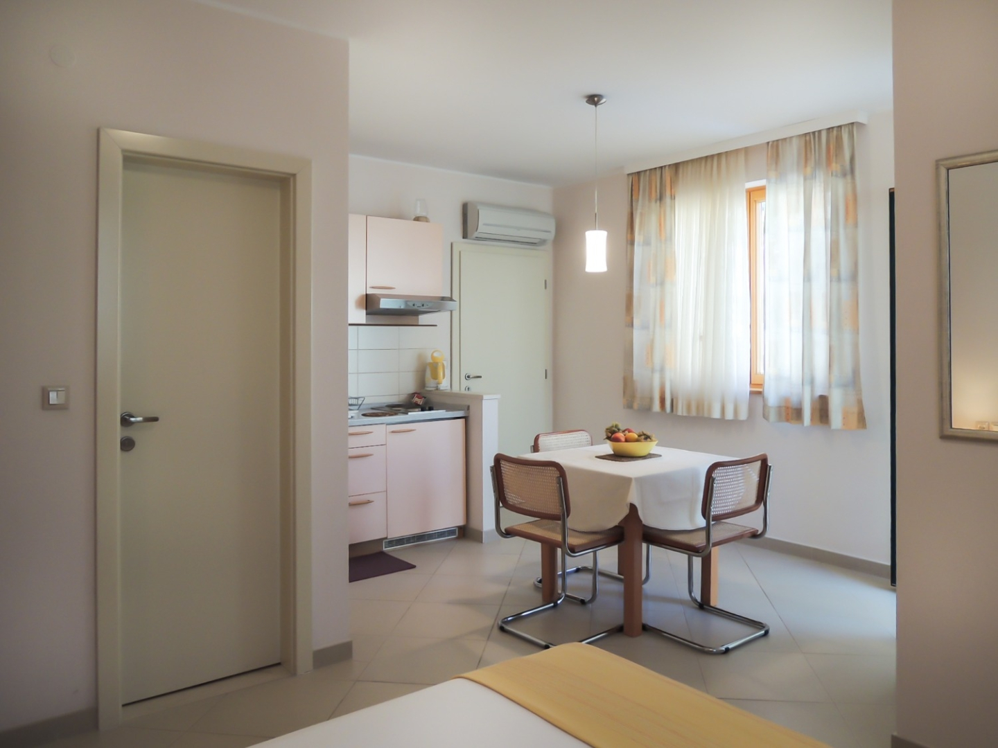 Studio apartment Smilja - 150 m from pebble beach: SA3 Baska Voda, Riviera Makarska