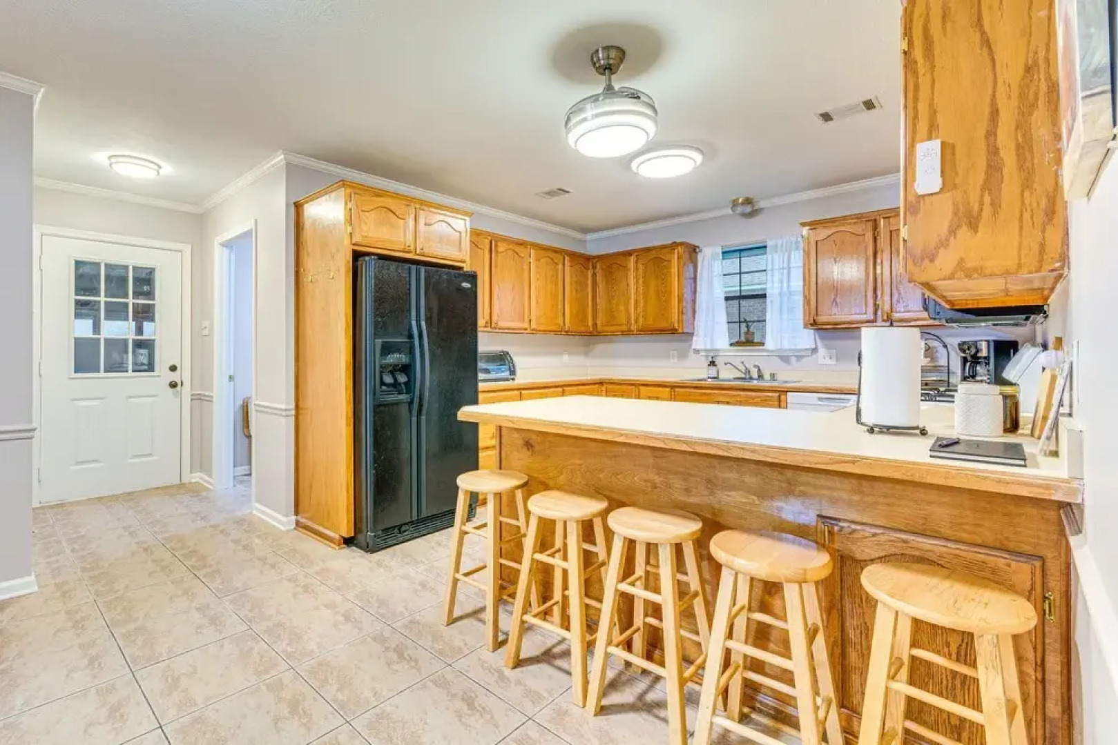 Pet-friendly Conway Home: 1 Mi to Hendrix College!