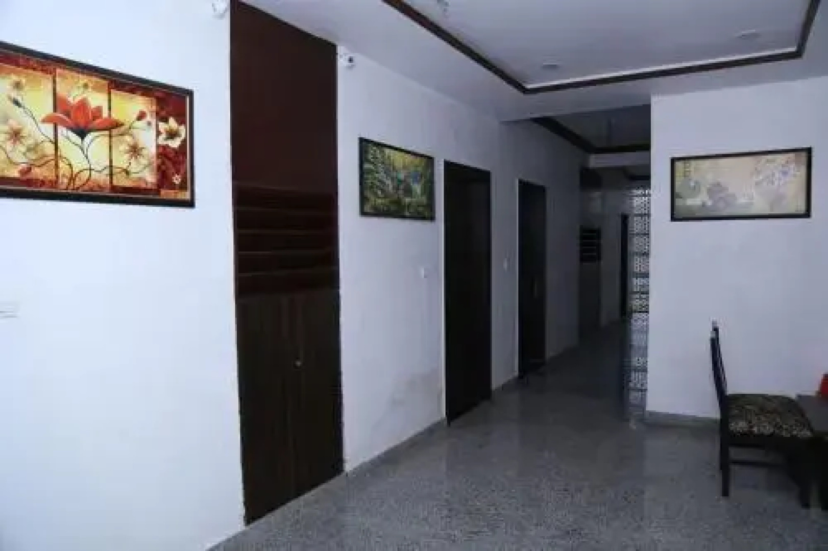 Hotel Palace on the way