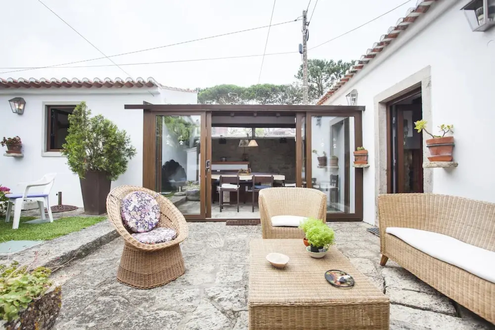 Beautiful Country House&Romantic Garden