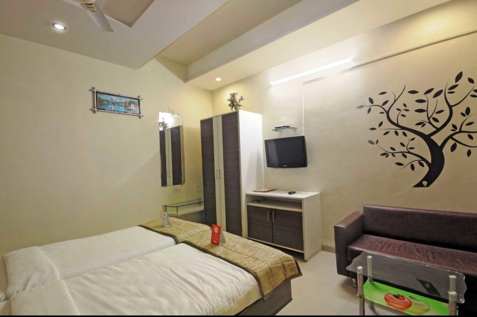 Hotel Radiant