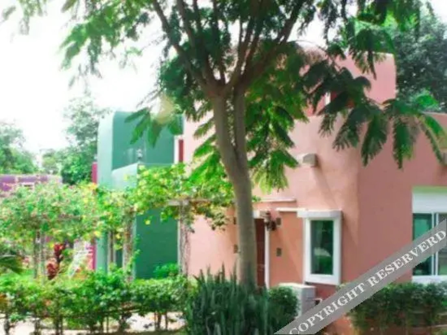 培福安姆度假酒店(Phuauem Resort)