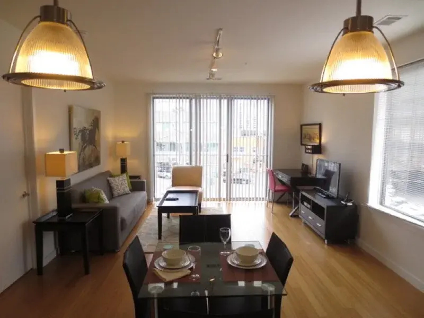 Global Luxury Suites at UCONN Downtown  Stamford