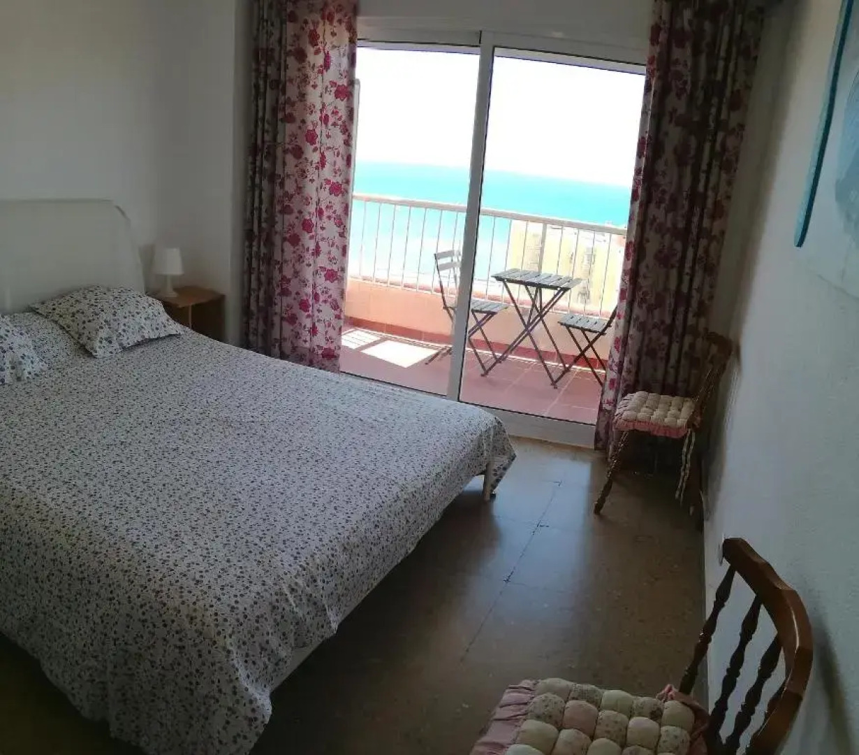 Magnifique vue à 100m de la plage