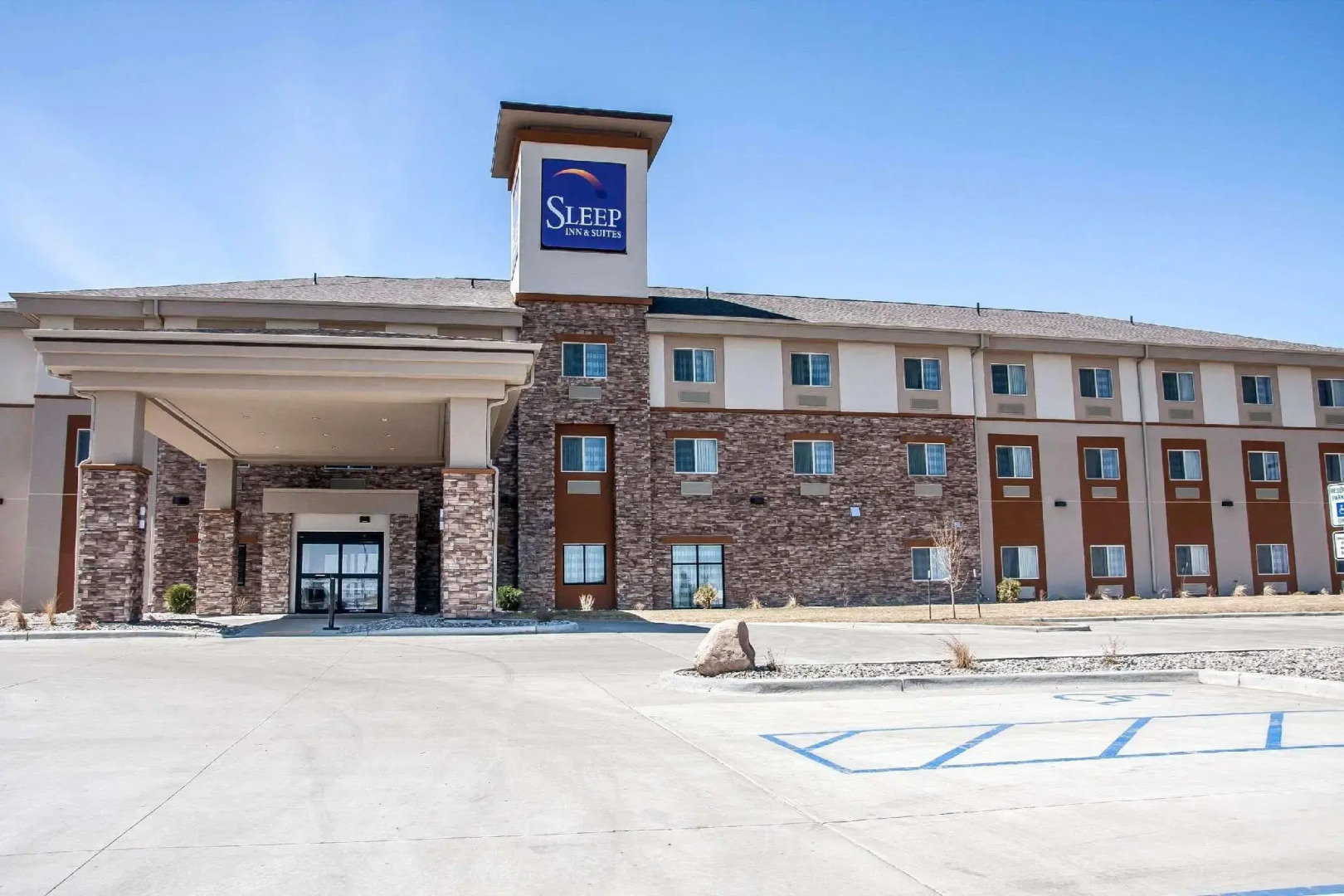 Sleep Inn & Suites Devils Lake