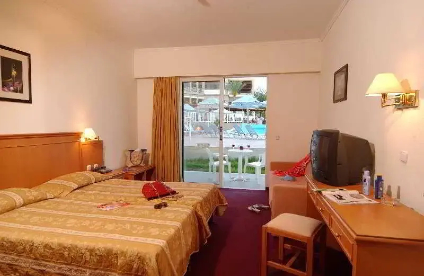 Absolute Kiotari Resort