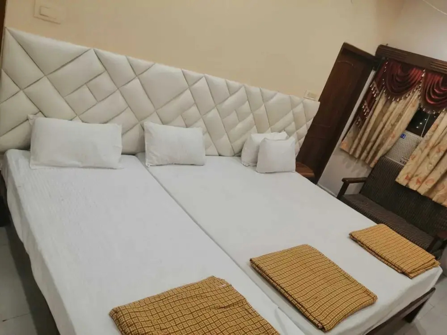 Hotel Pleasure Landmark