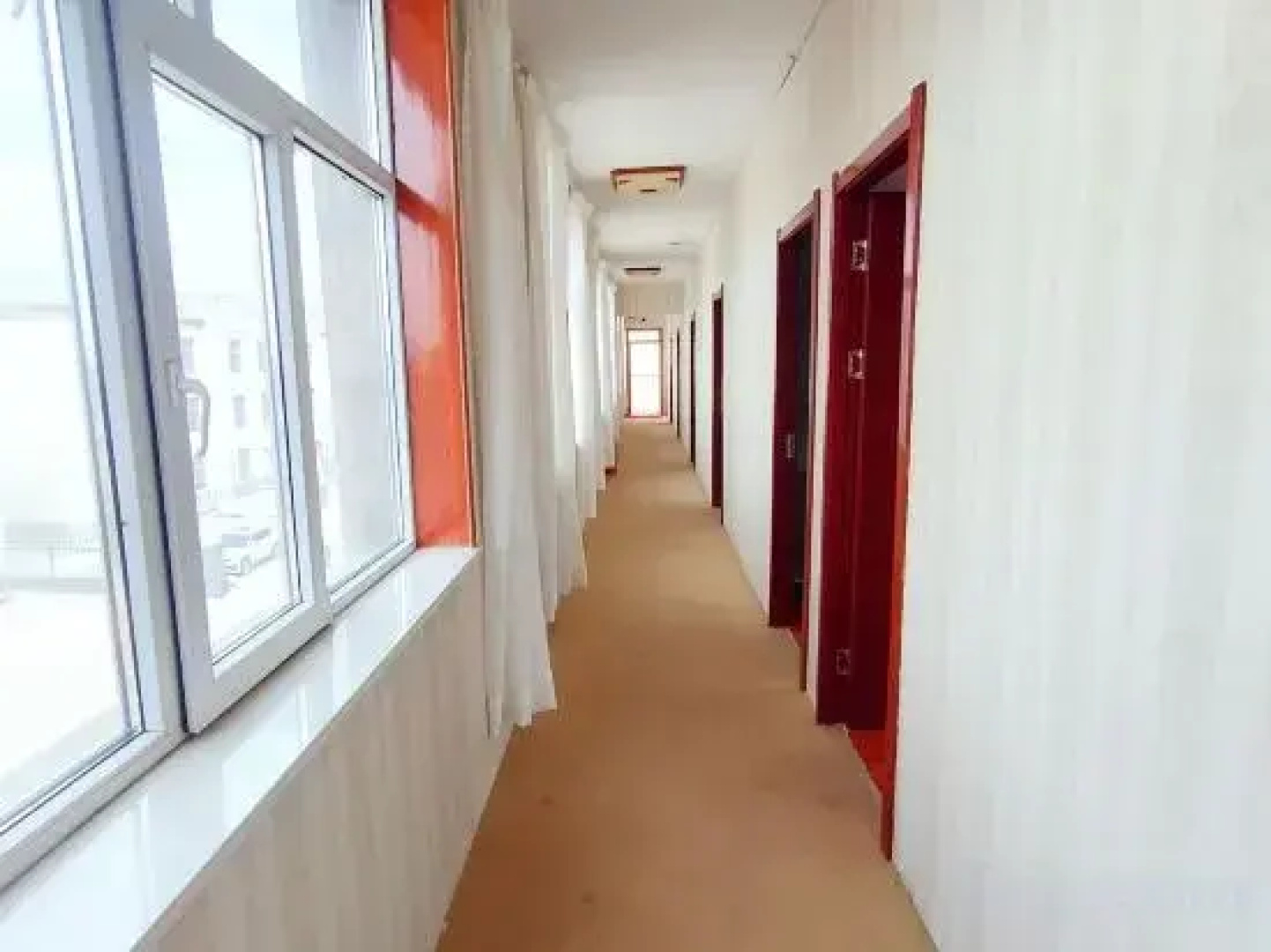 Chaka Salt Lake Yinhu Hotel