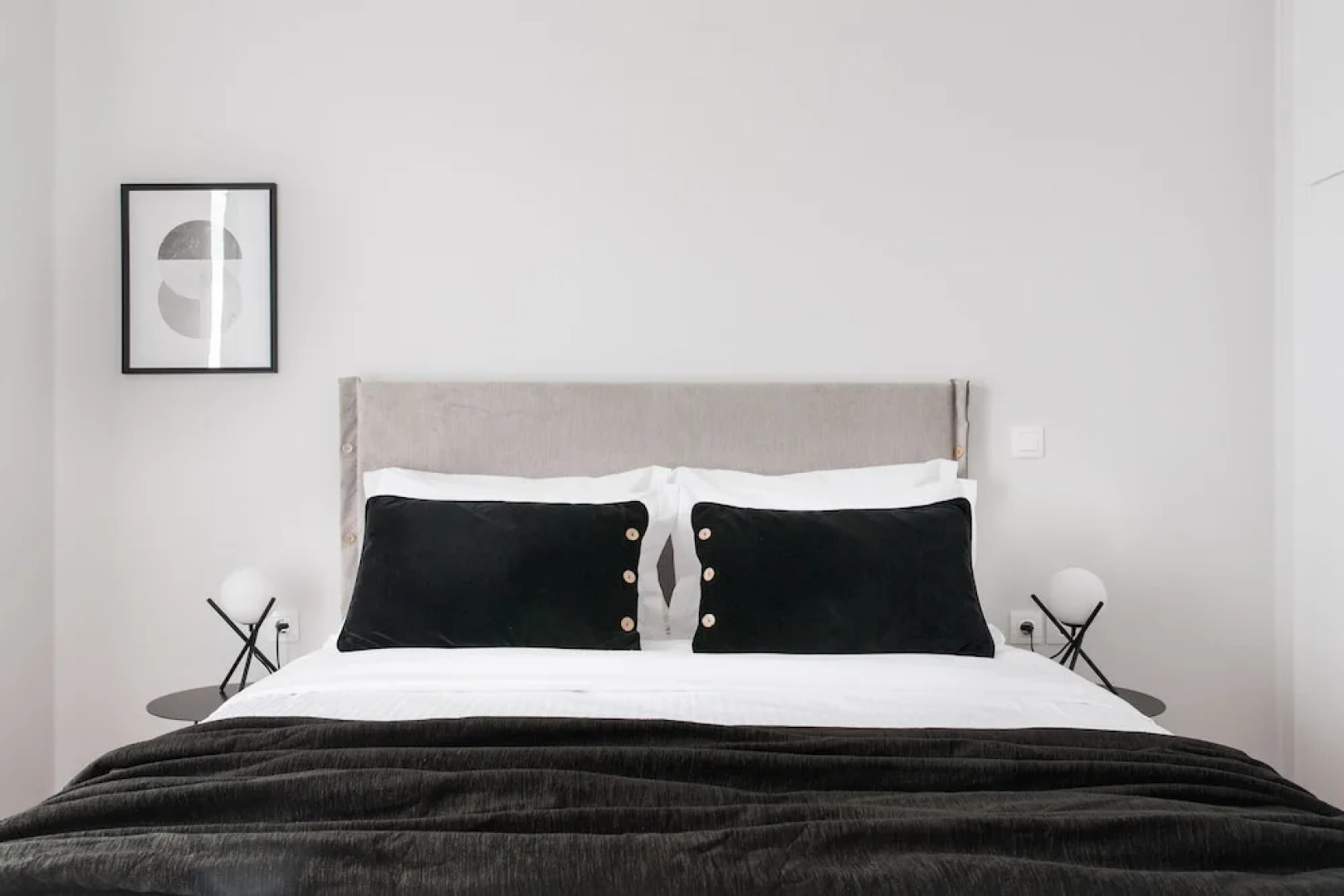 Spacious Apartment near HELEXPO