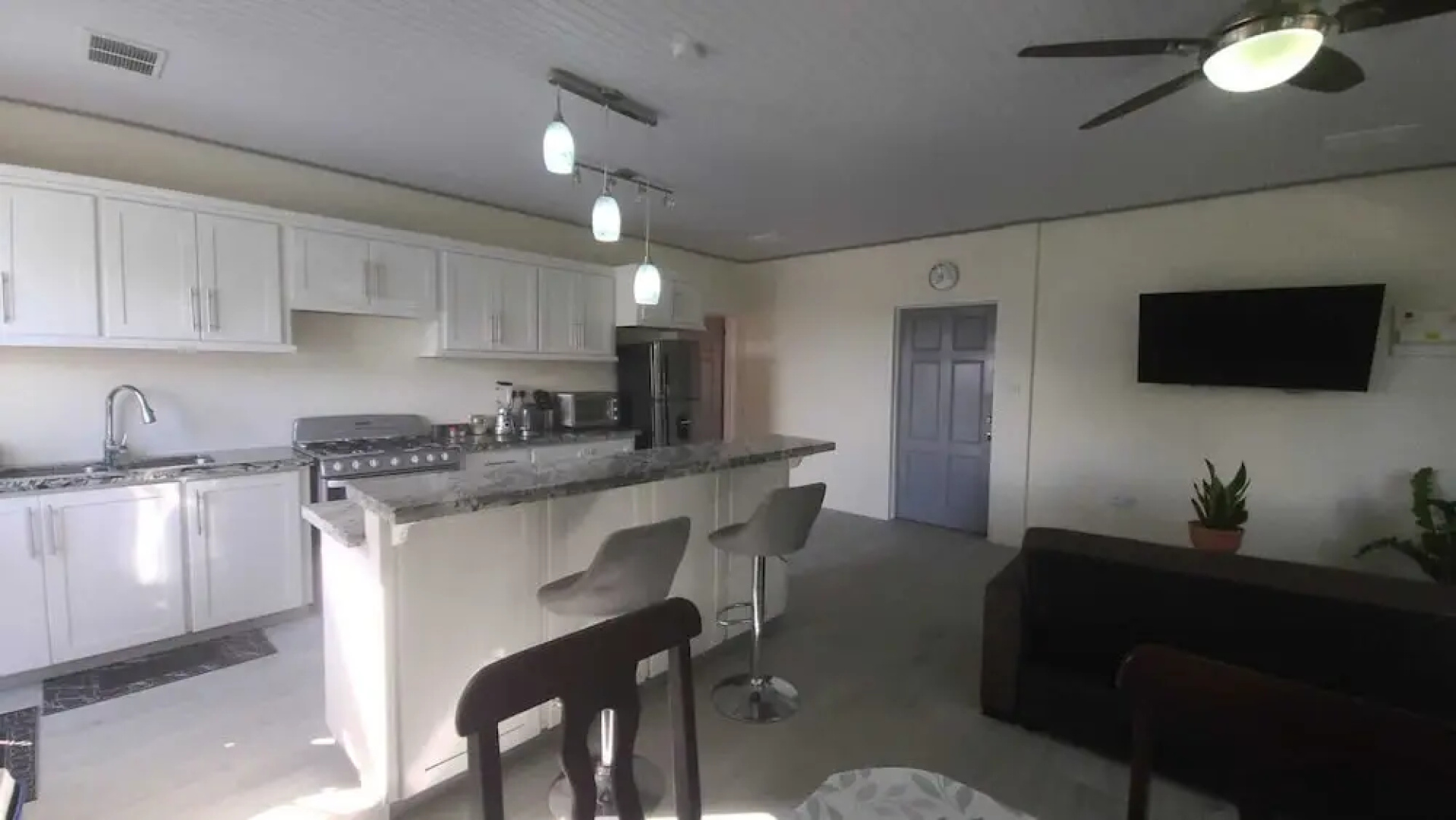 Tranquility Suites- Feels like home