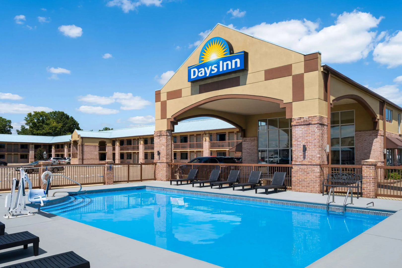 Days Inn by Wyndham Conway