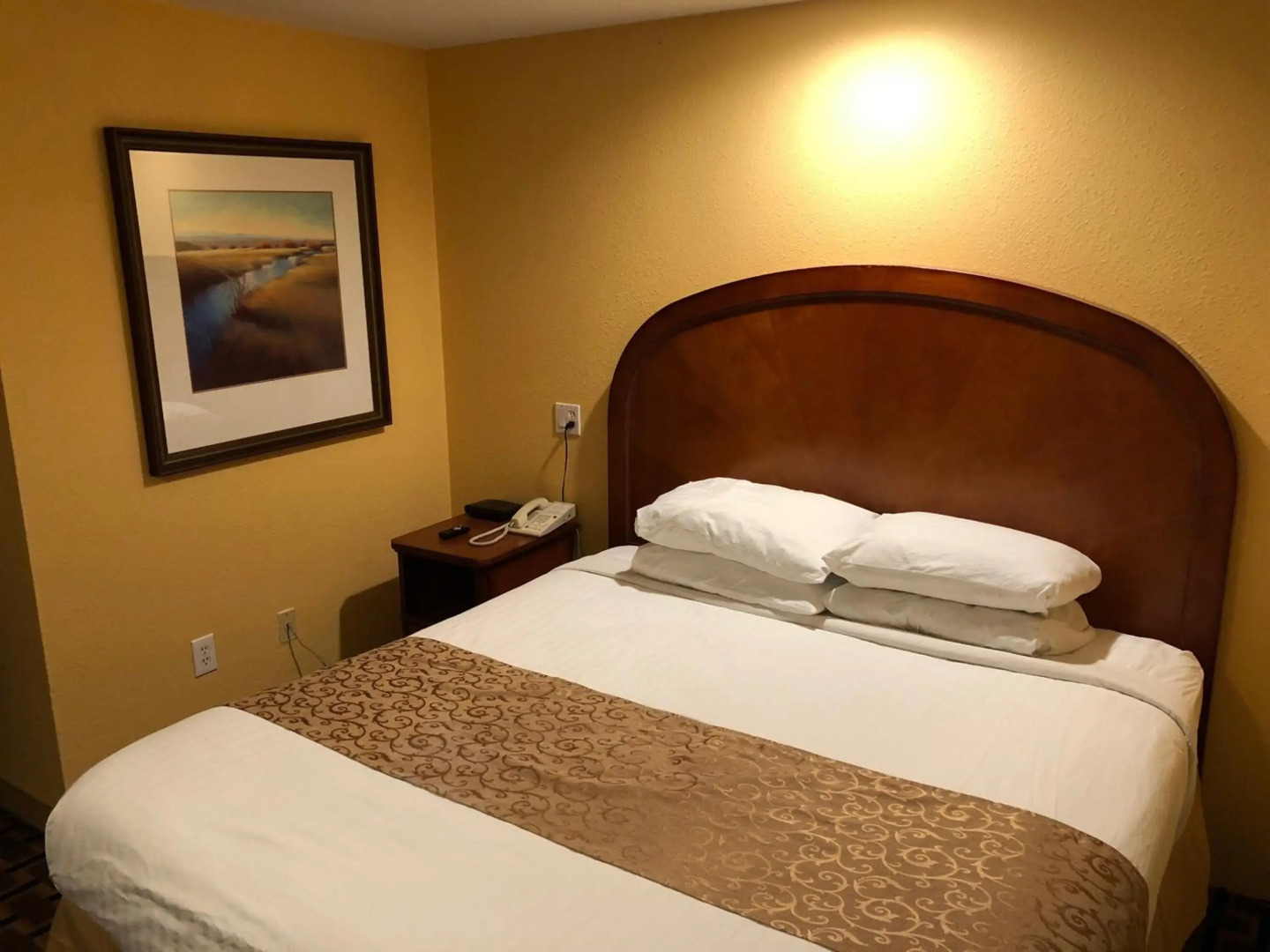 Americas Best Value Inn Addison Dallas