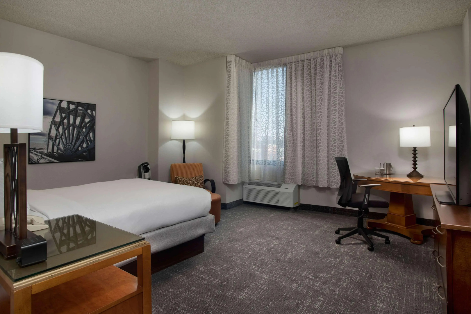 DoubleTree by Hilton Memphis Downtown
