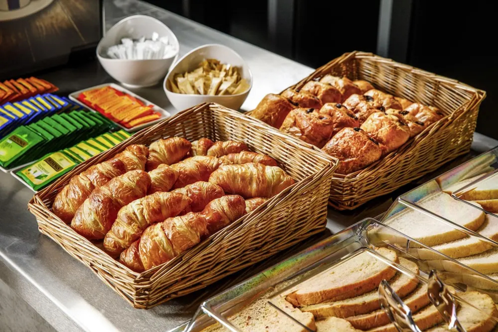 Ibis London Heathrow Terminal 5